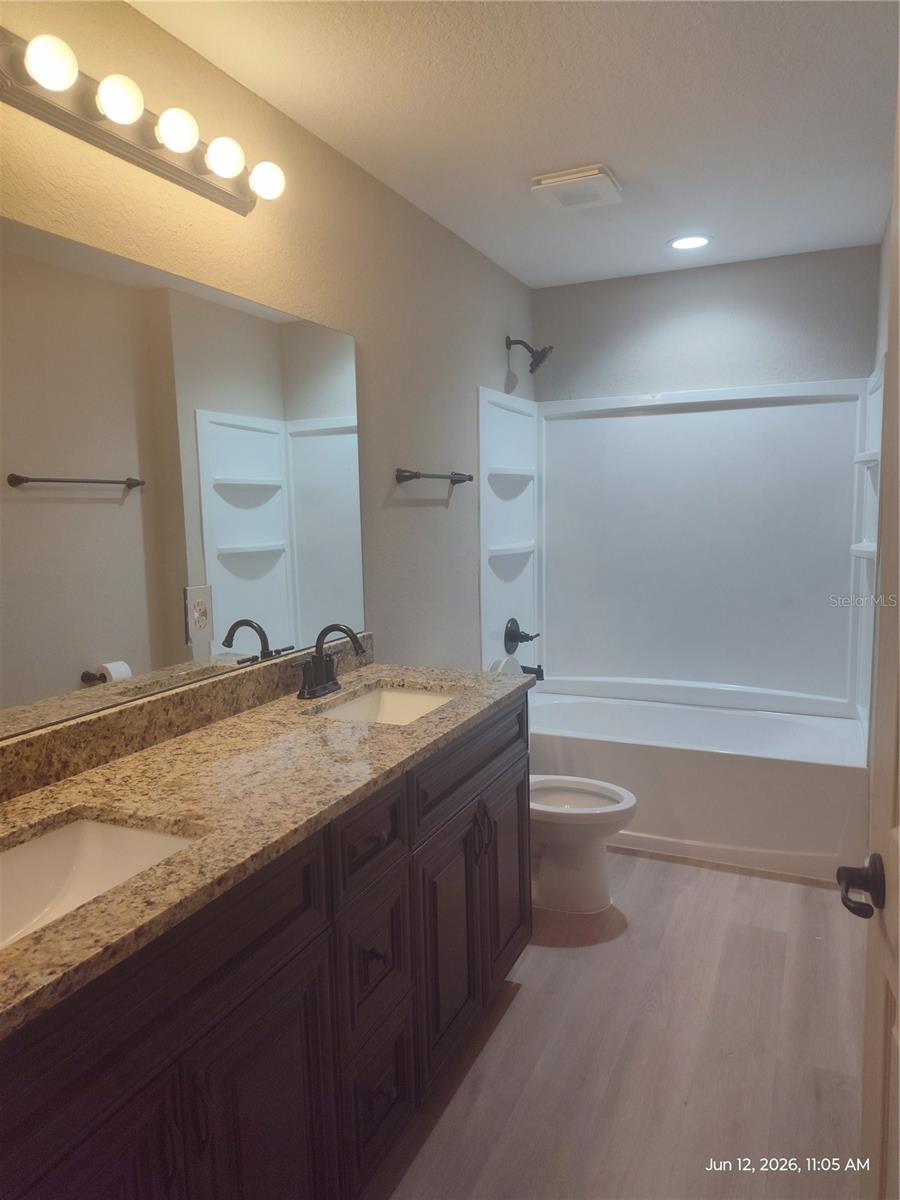 BELLEVIEW HEIGHTS ESTATE - Residential Lease