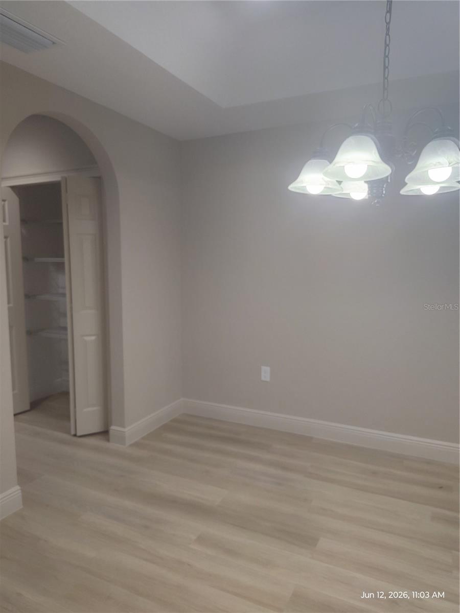 BELLEVIEW HEIGHTS ESTATE - Residential Lease