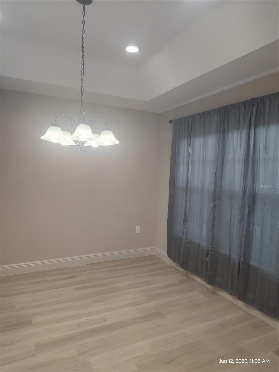 BELLEVIEW HEIGHTS ESTATE - Residential Lease