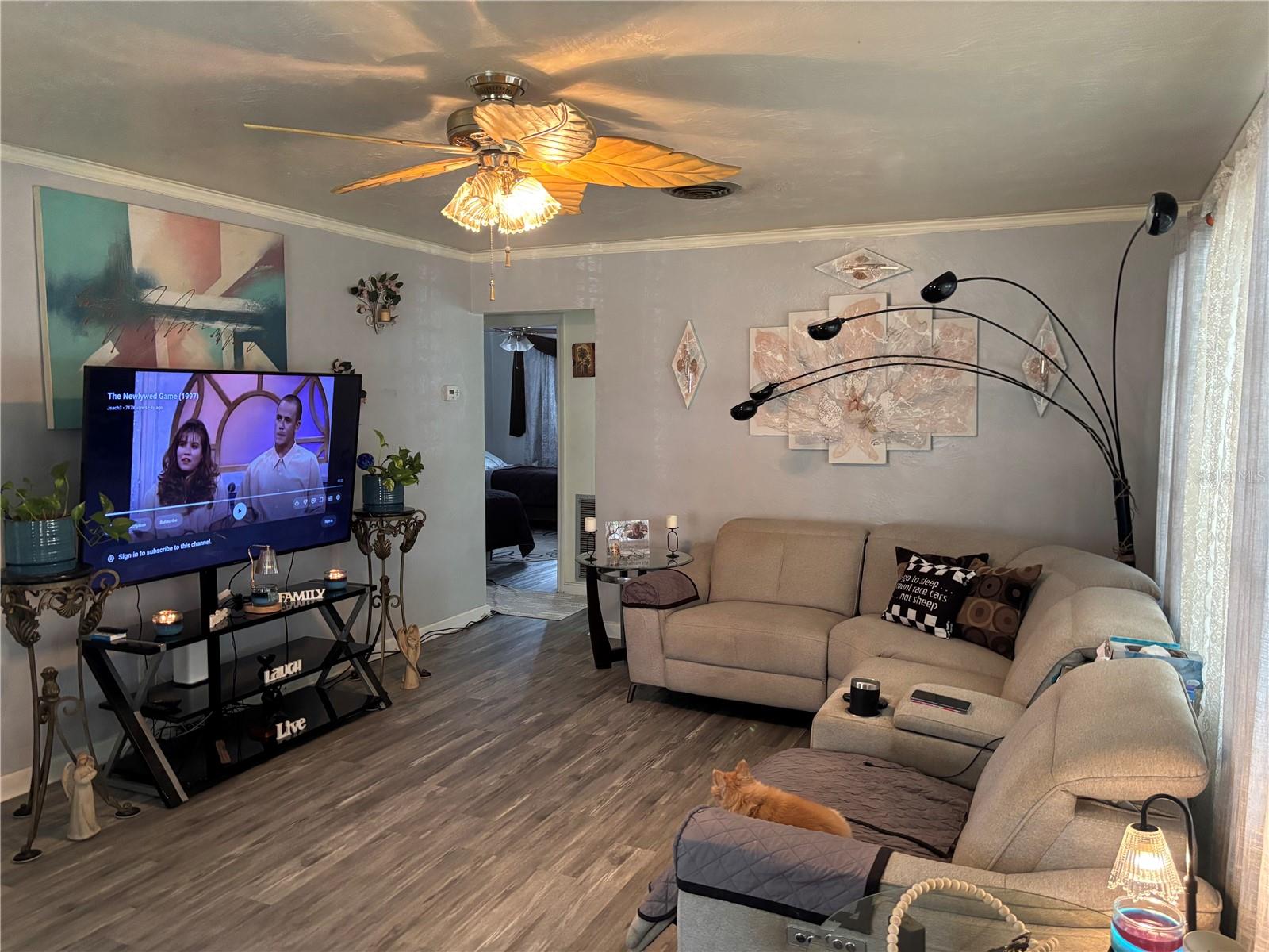 SUN RAY HOMES 01 - Residential
