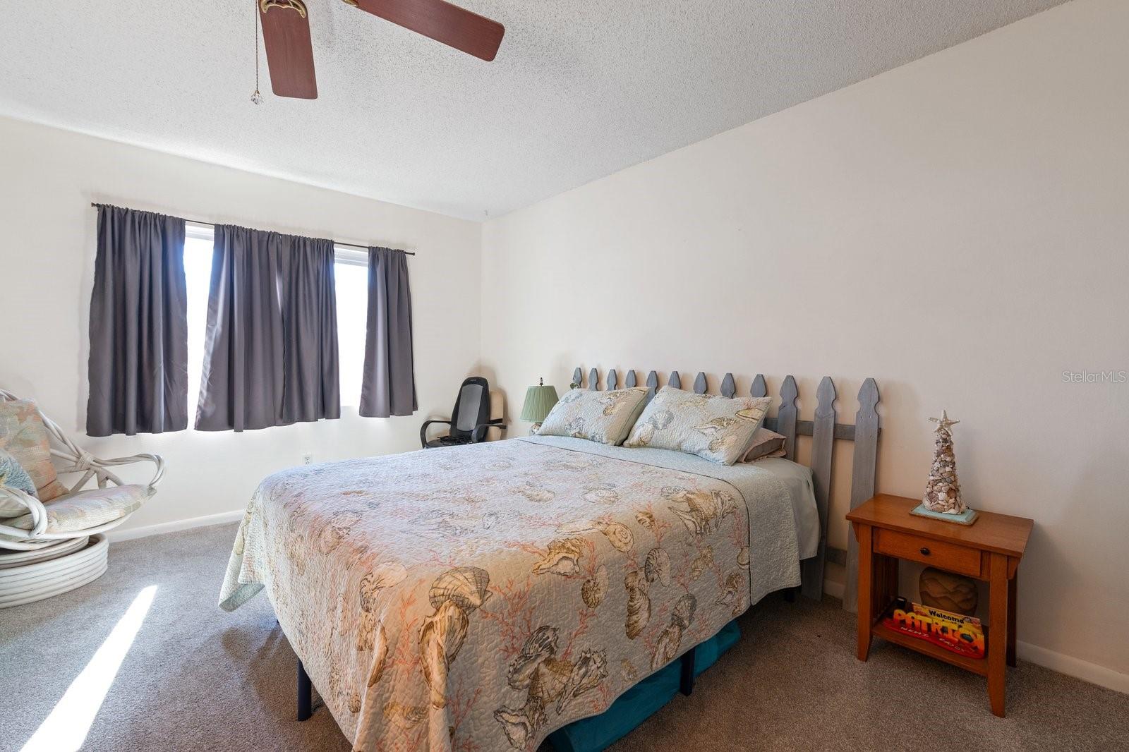 WILLOW LAKE - Residential