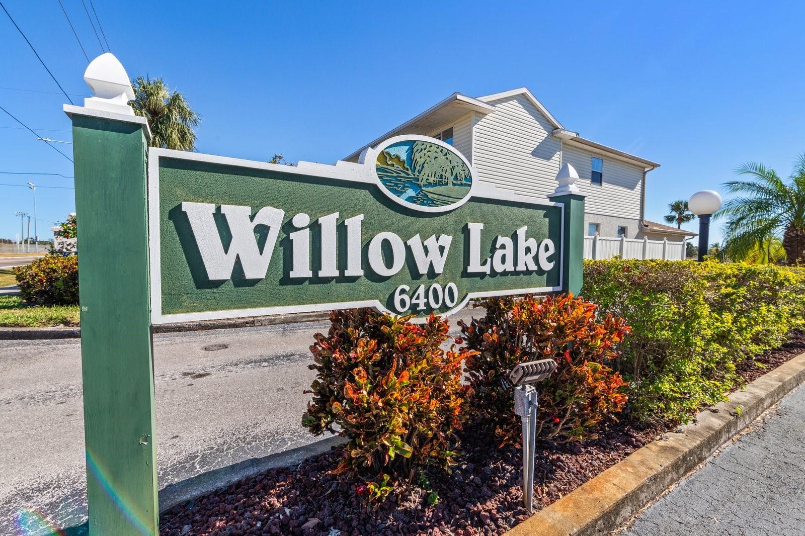 WILLOW LAKE - Residential