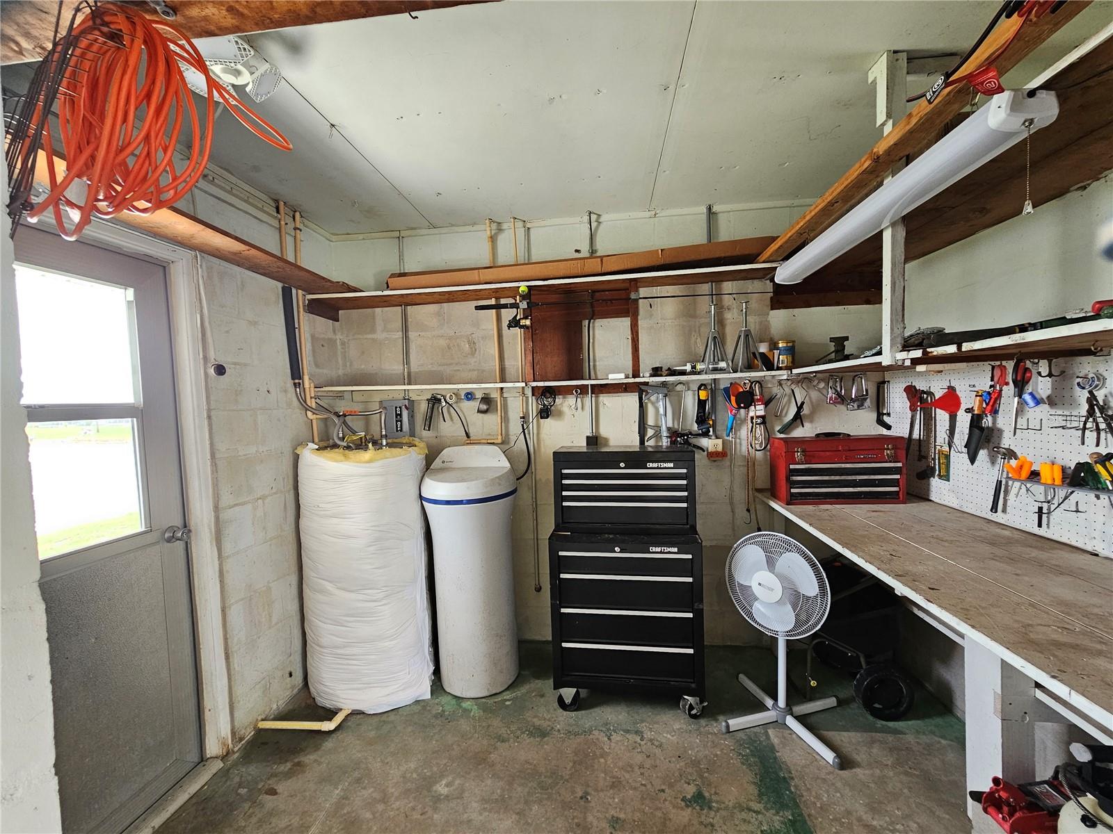 DEL WEBBS SUN CITY FLORIDA UN - Residential Lease