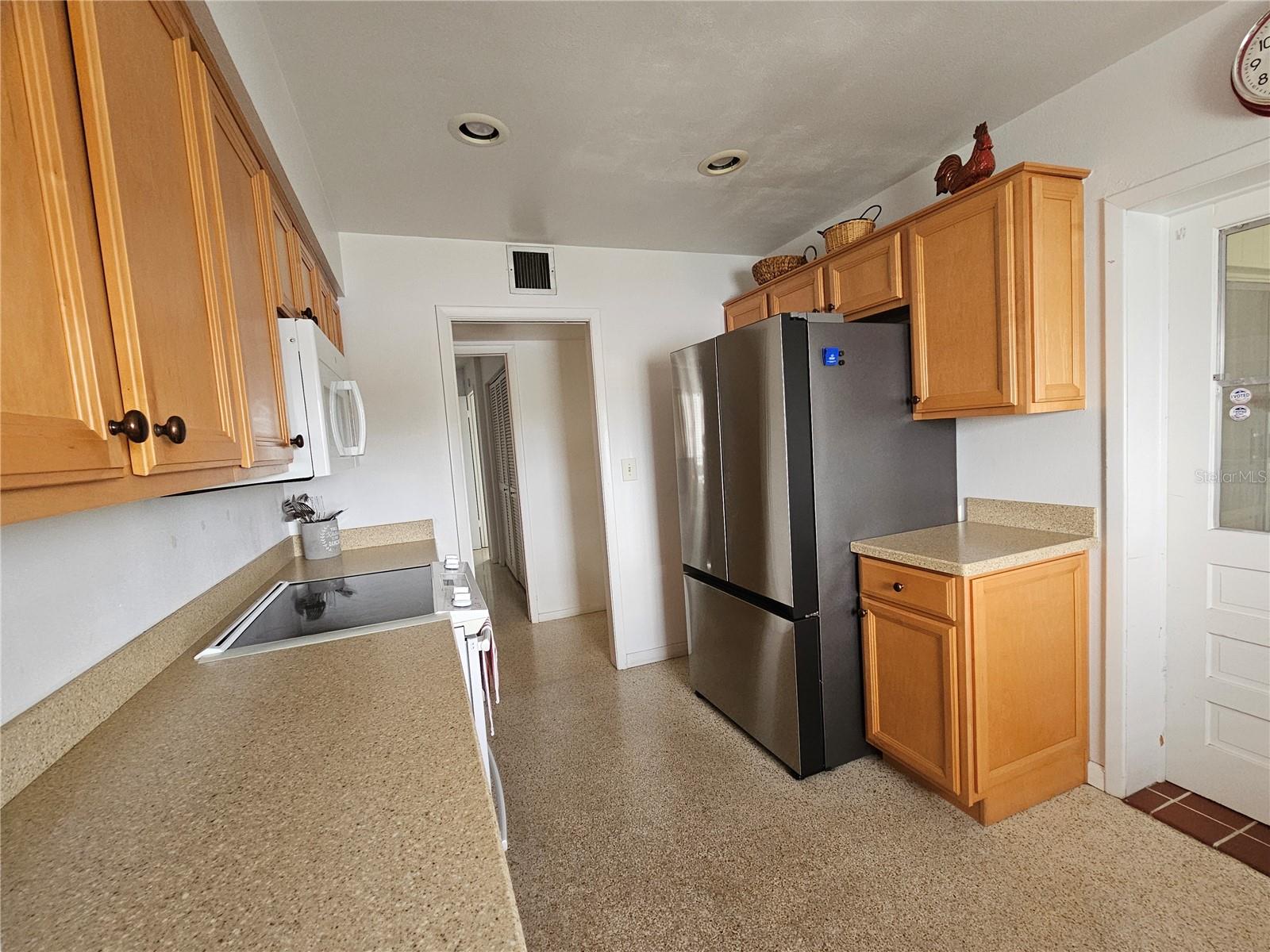 DEL WEBBS SUN CITY FLORIDA UN - Residential Lease
