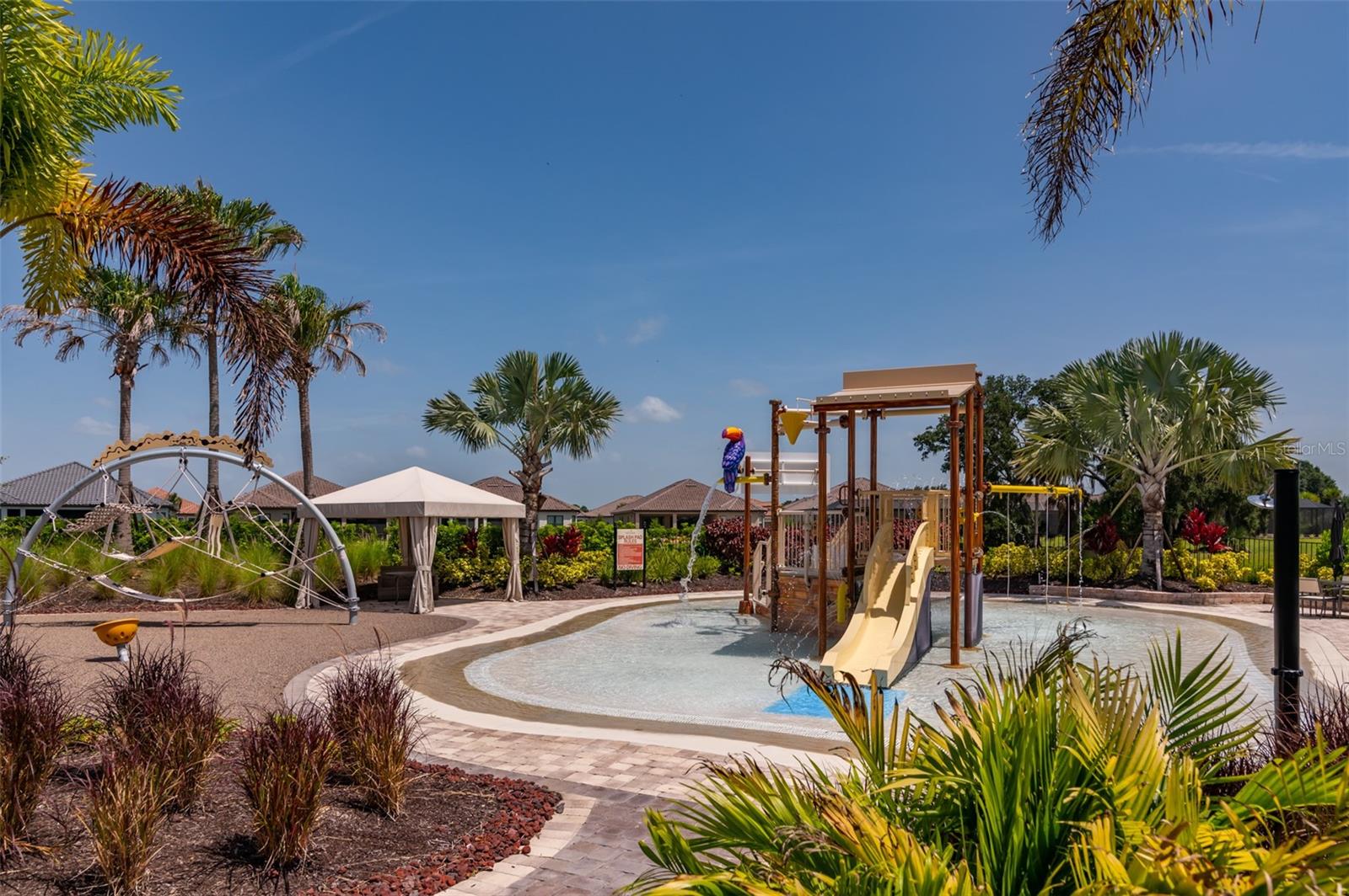 GARDEN HOMES AT ESPLANADE ON PALMER RANCH - Residential