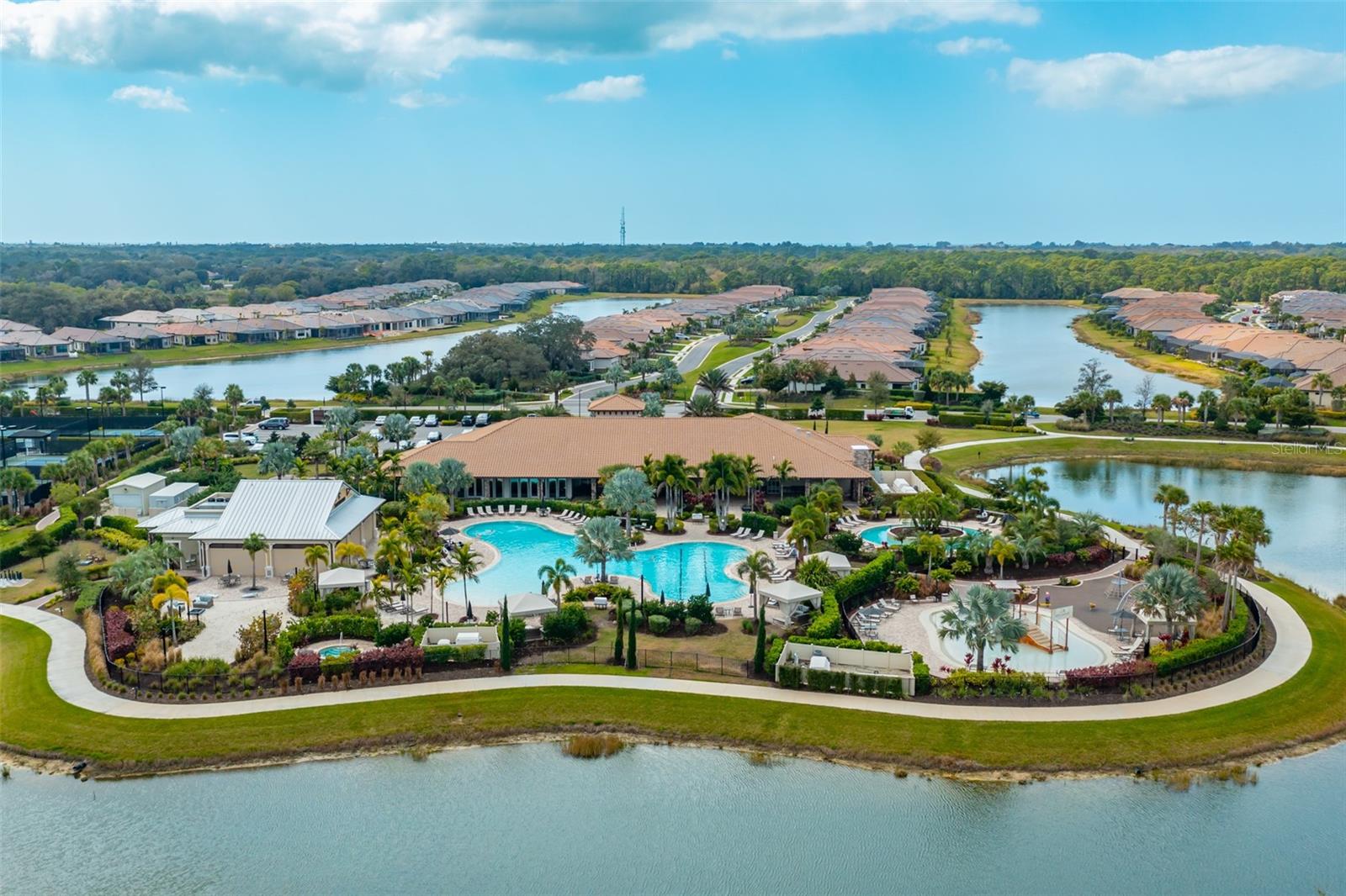 GARDEN HOMES AT ESPLANADE ON PALMER RANCH - Residential