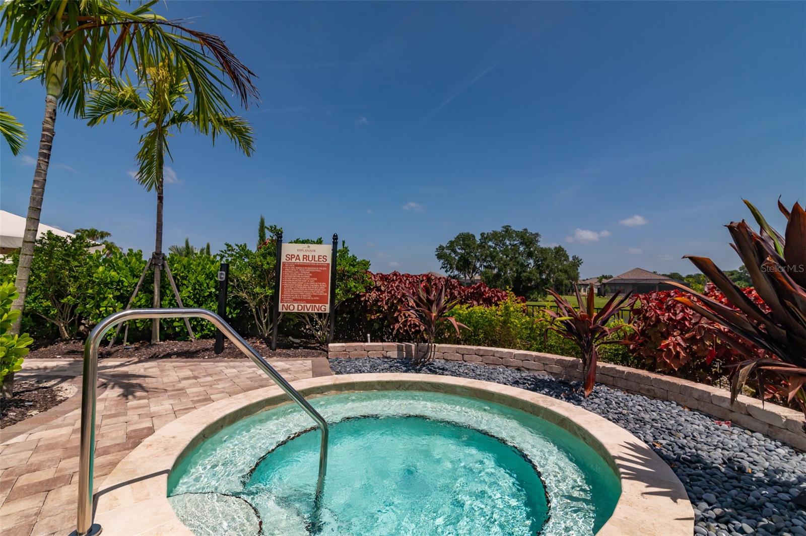 GARDEN HOMES AT ESPLANADE ON PALMER RANCH - Residential