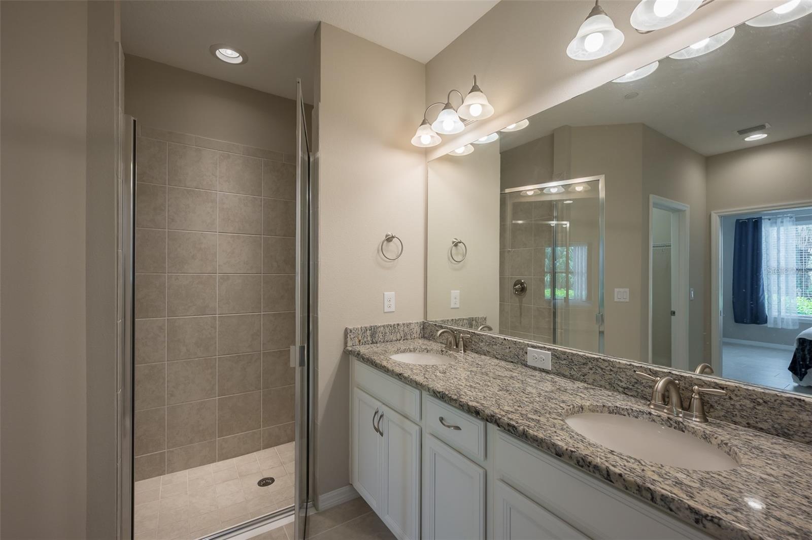 GARDEN HOMES AT ESPLANADE ON PALMER RANCH - Residential