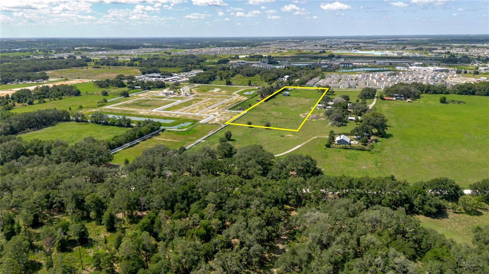 ACREAGE - Land