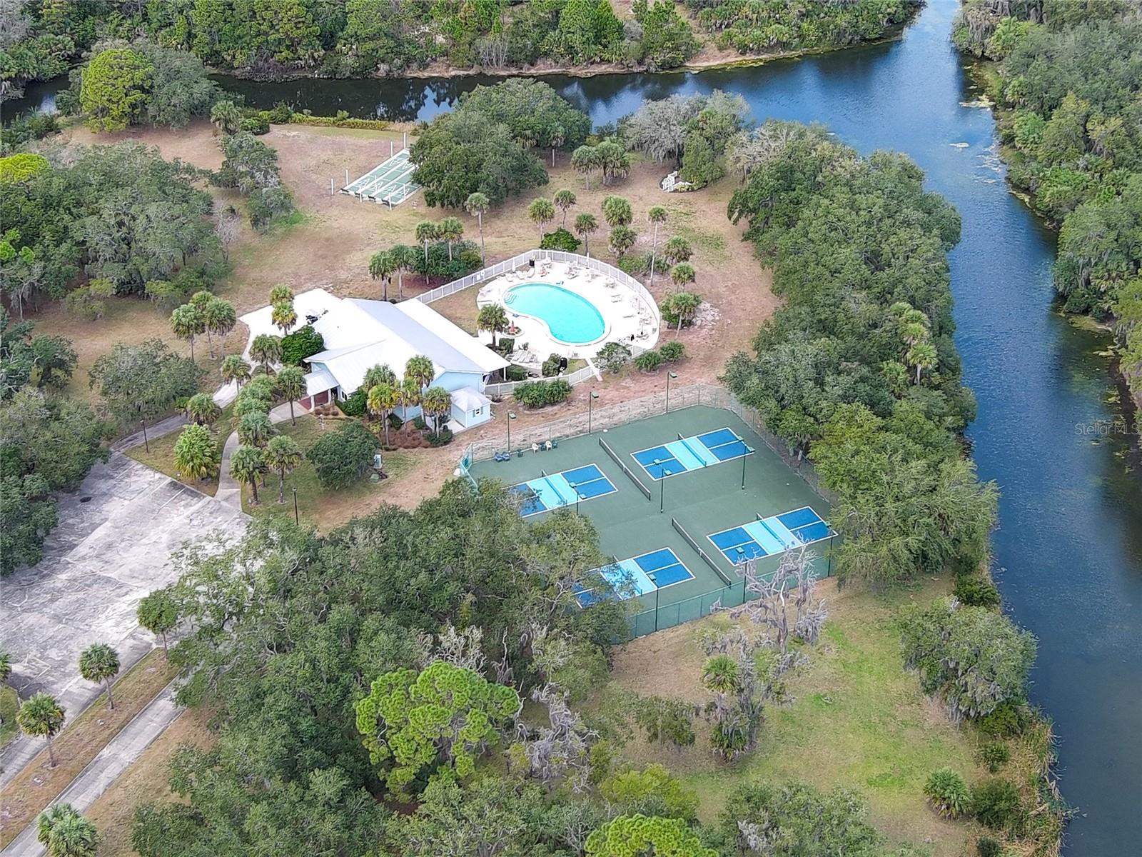 LIGHTHOUSE COVE PHASE 2B - Residential