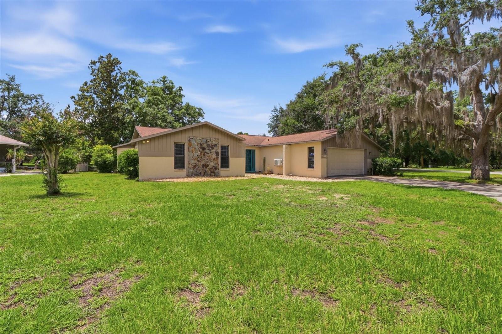 RIVERHAVEN VILLAGE - Residential