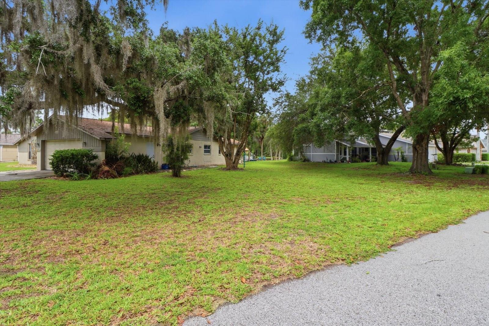 RIVERHAVEN VILLAGE - Residential