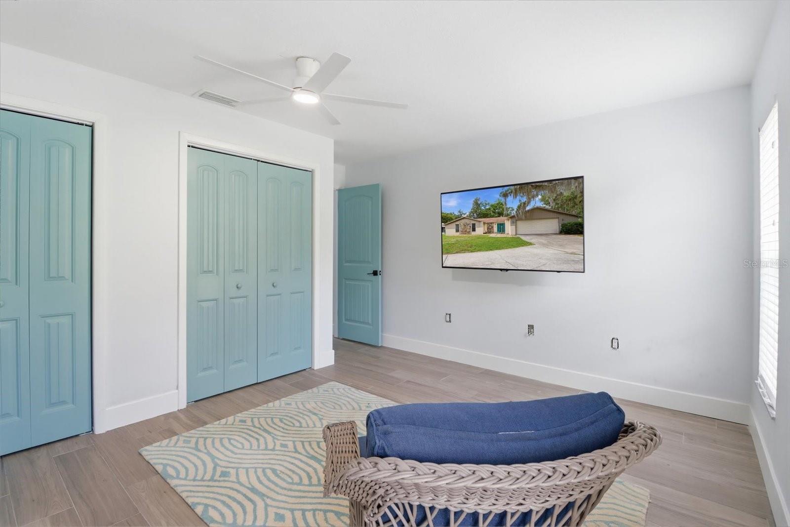 RIVERHAVEN VILLAGE - Residential