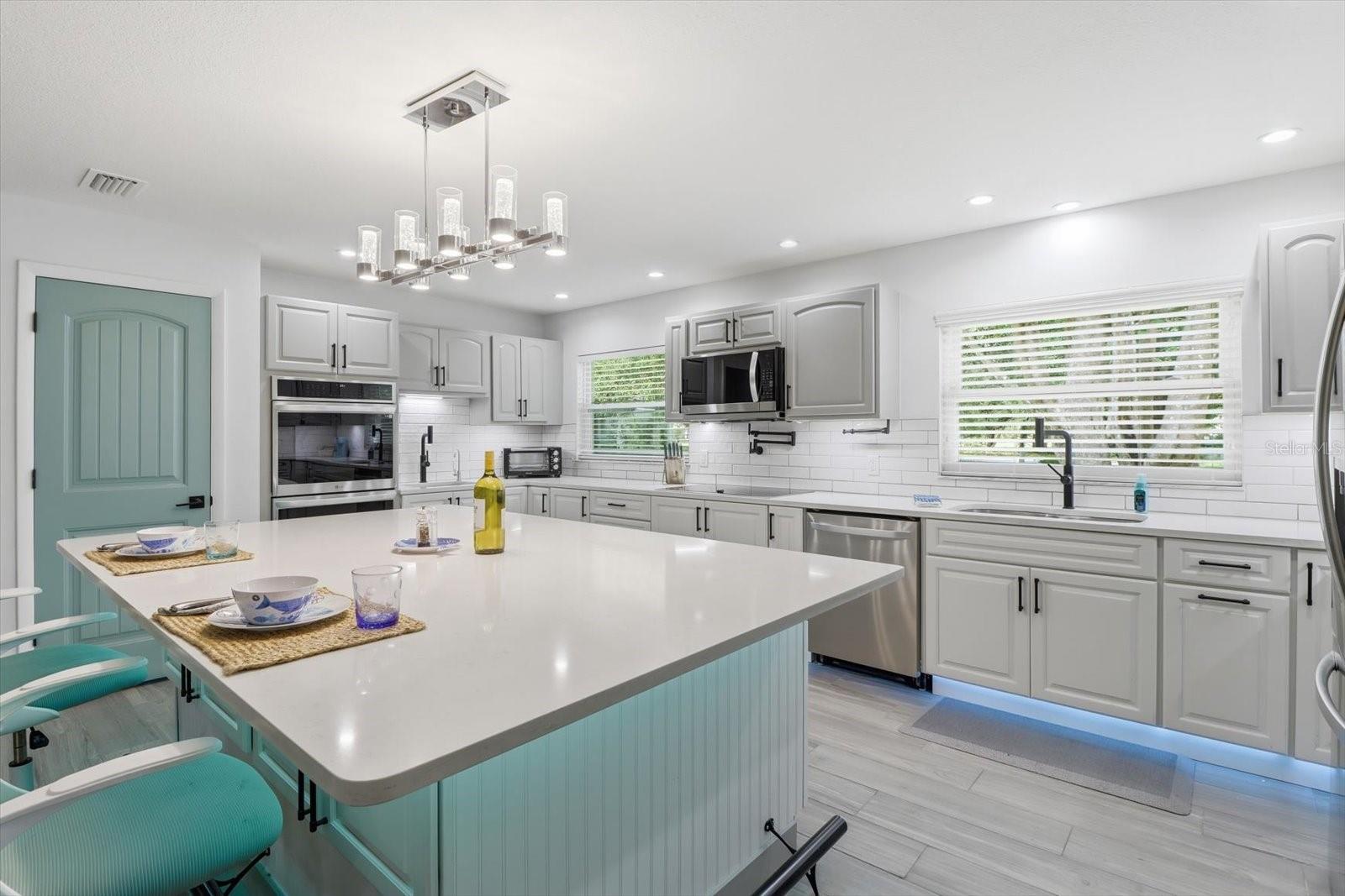 RIVERHAVEN VILLAGE - Residential