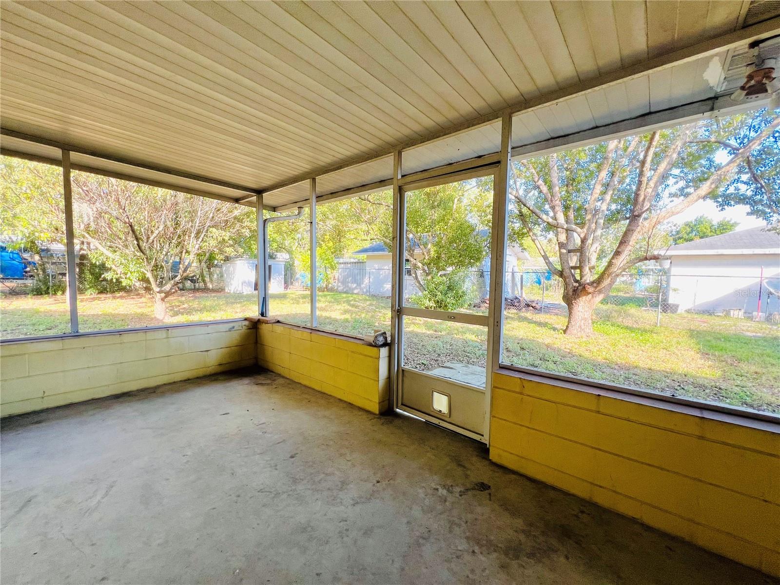 FANNING SUB - Residential Lease
