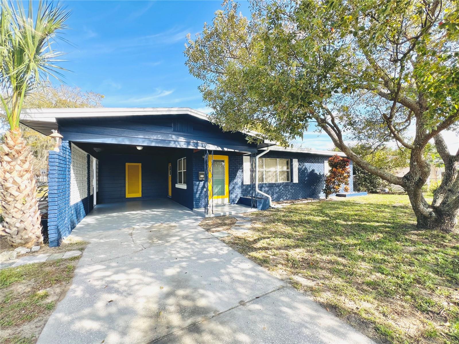 Welcome to your SPACIOUS and STYLISH abode in the heart of Winter Haven, FL! This stunning front unit of a charming duplex offers the perfect blend of comfort and convenience, boasting THREE BEDROOMS, one bath, and an expansive 1200 SQFT + layout. Step inside to discover the beauty of modern living with newly installed QUARTZ COUNTERTOP gracing the kitchen, complemented by sleek LAMINATE FLOORS that add a touch of elegance throughout. The property comes complete with a convenient CARPORT, ensuring your vehicle stays sheltered rain or shine. A standout feature of this residence is the PRIVATE DEN, providing a versatile space that can be tailored to your lifestyle—whether as a cozy retreat, home office, or entertainment area.WATER IS INCLUDED - TENANT RESPONSIBLE FOR ELECTRIC AND INTERNET. this home simplifies your living experience. Convenience is key here, with an enviable location NEAR DOWNTOWN Winter Haven and one block from Winter Haven High School. Retail therapy and dining delights await just minutes away at Walmart and the bustling hub of stores that Winter Haven has—Chik-fil-A, Wawa, Panera, Starbucks, Five Guys, Panda Express, and an array of other options to satisfy every craving. Experience the epitome of comfortable living combined with urban accessibility at this exceptional Winter Haven rental. Don't miss out on the opportunity to make this impressive property your new home sweet home! 640+ credit score OR proof of on time rental history. Deposit Information: First Month and One month Security deposit. However an additional deposit may be requested.