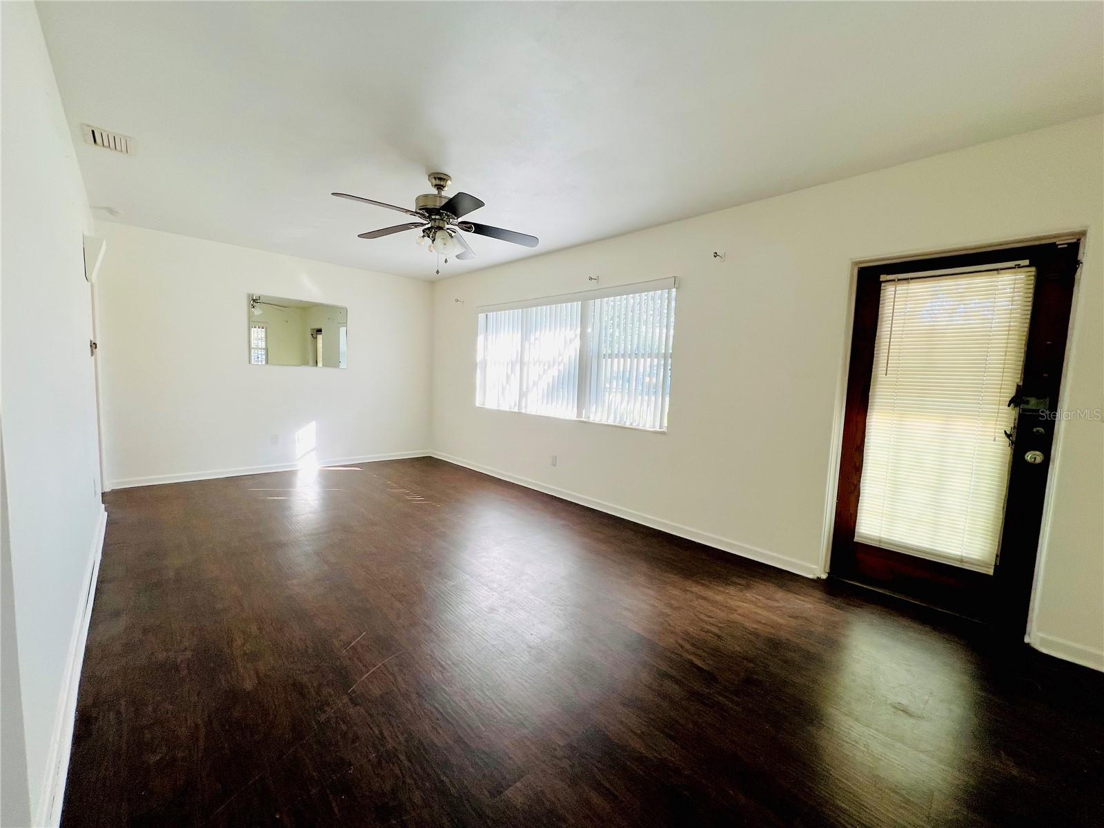 FANNING SUB - Residential Lease