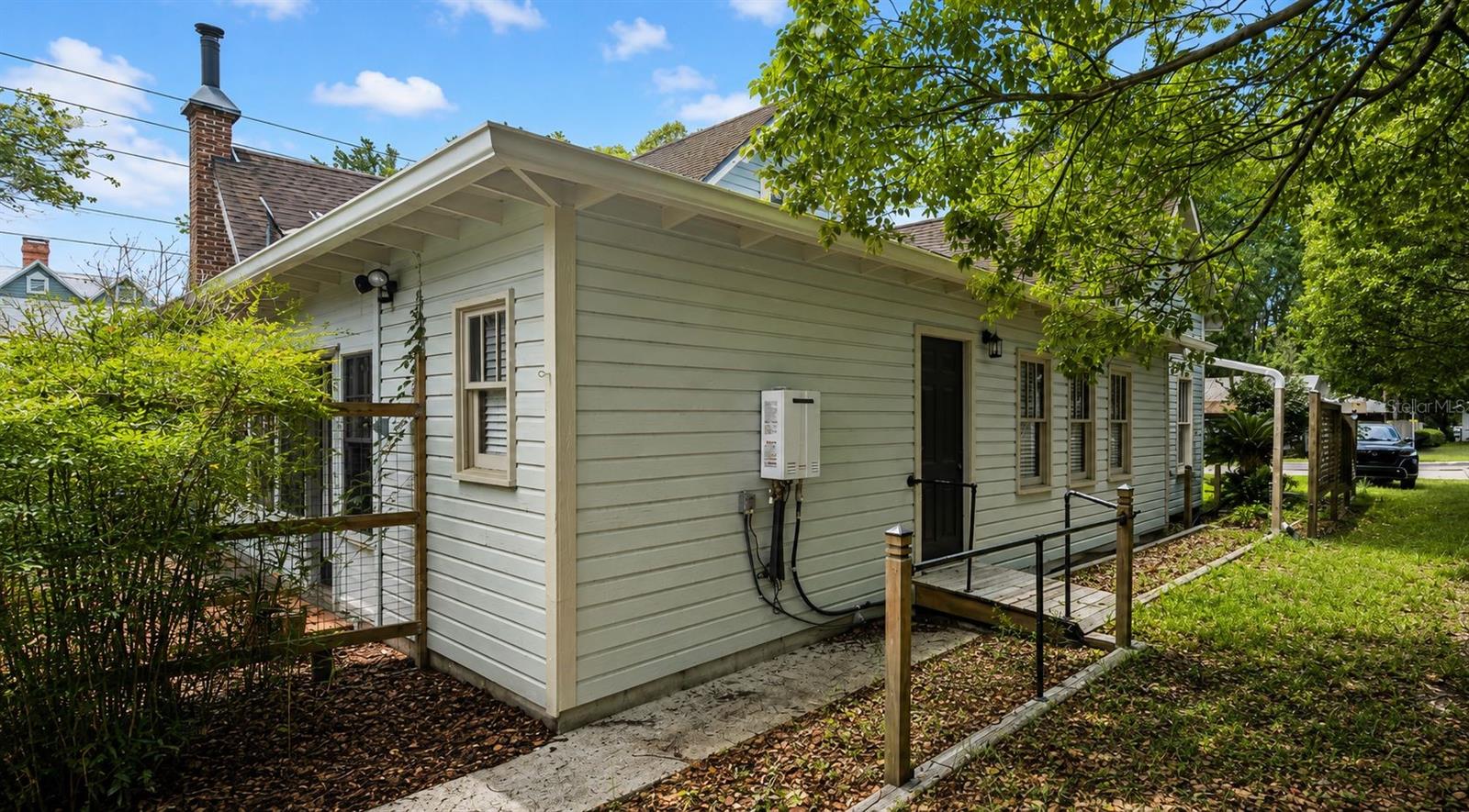 S C MOORE ADD MRS S C MOORE ESTATE - Residential