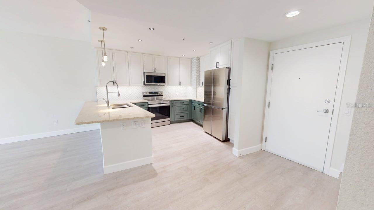 WAVERLY/LK EOLA - Residential Lease