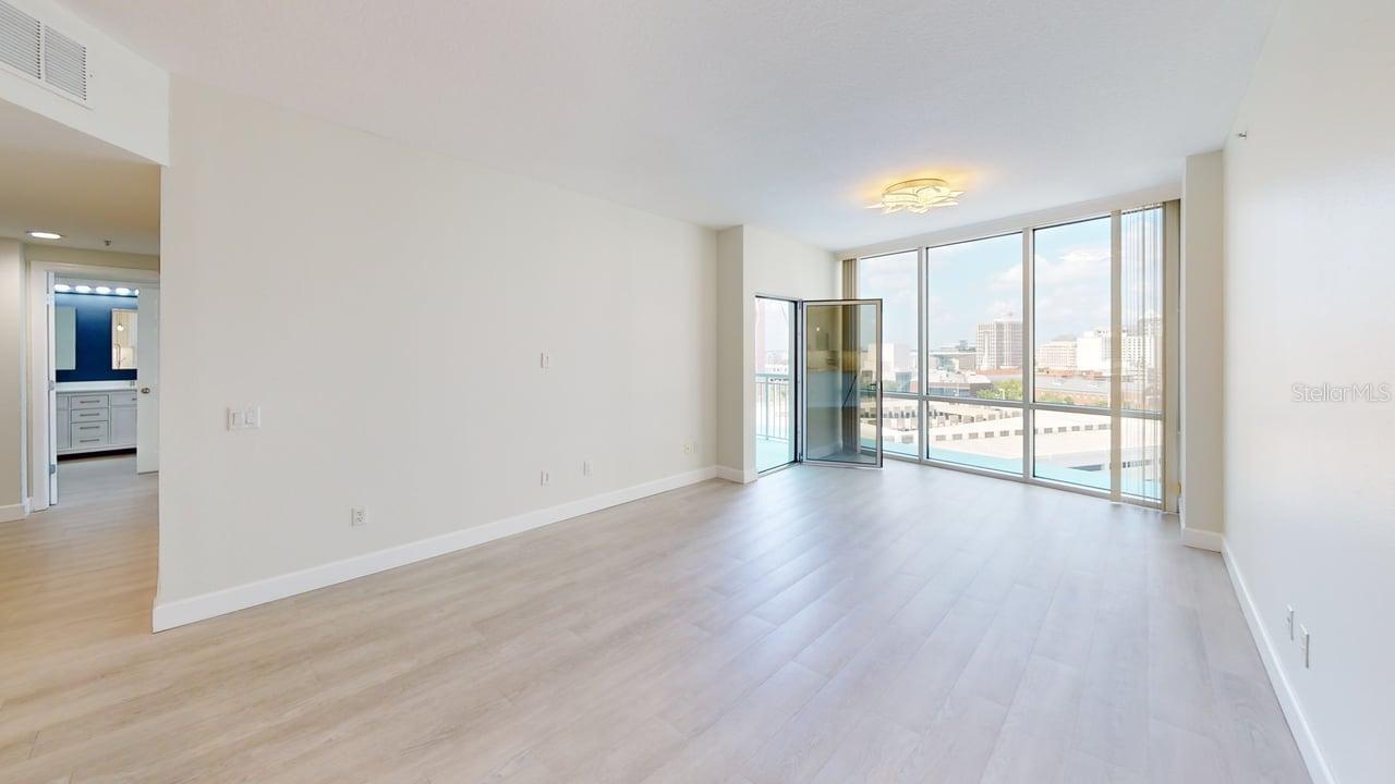 WAVERLY/LK EOLA - Residential Lease
