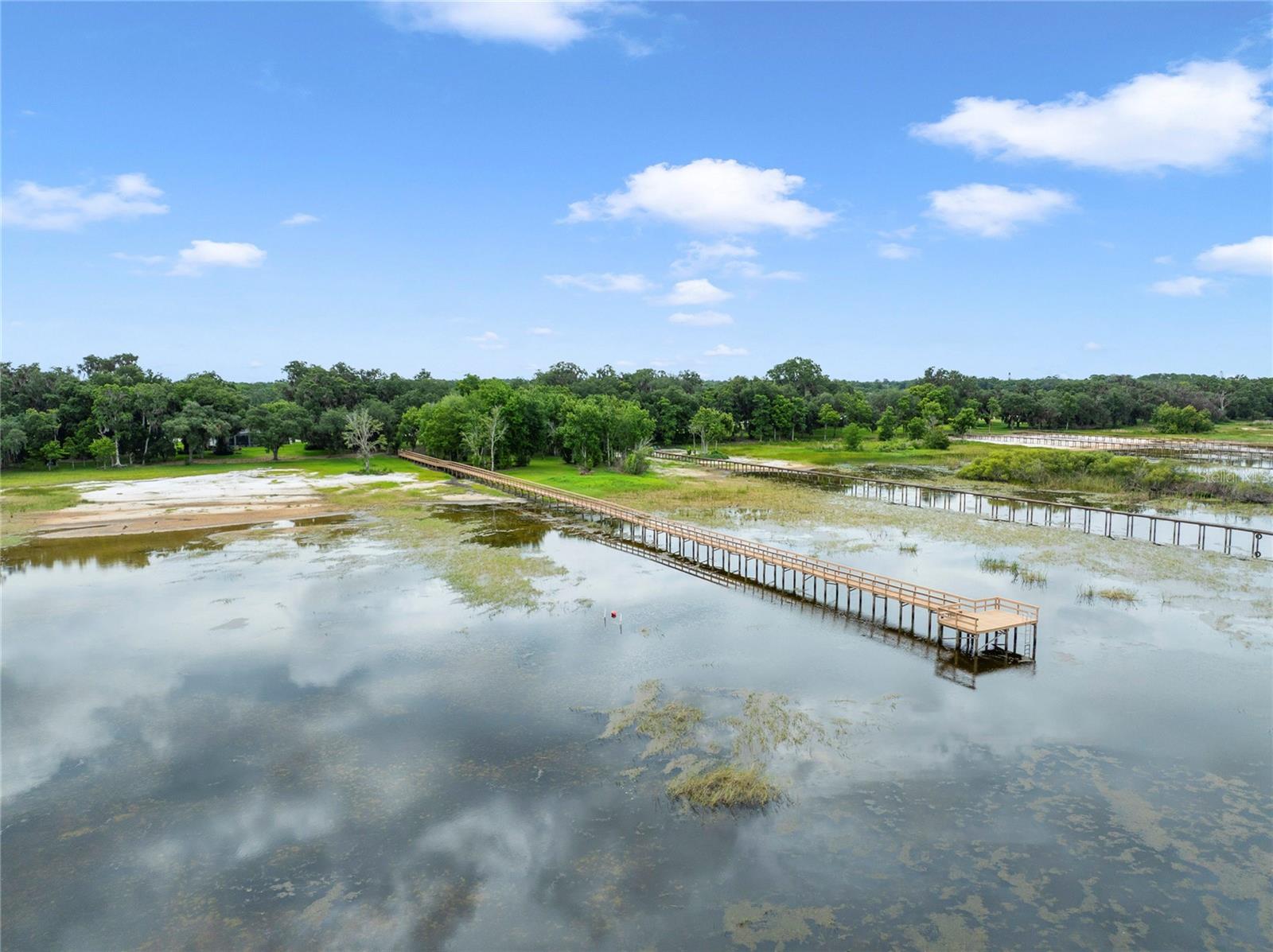 EAST LAKE RESERVE AT NARCOOSSEE UNIT 3 - Land
