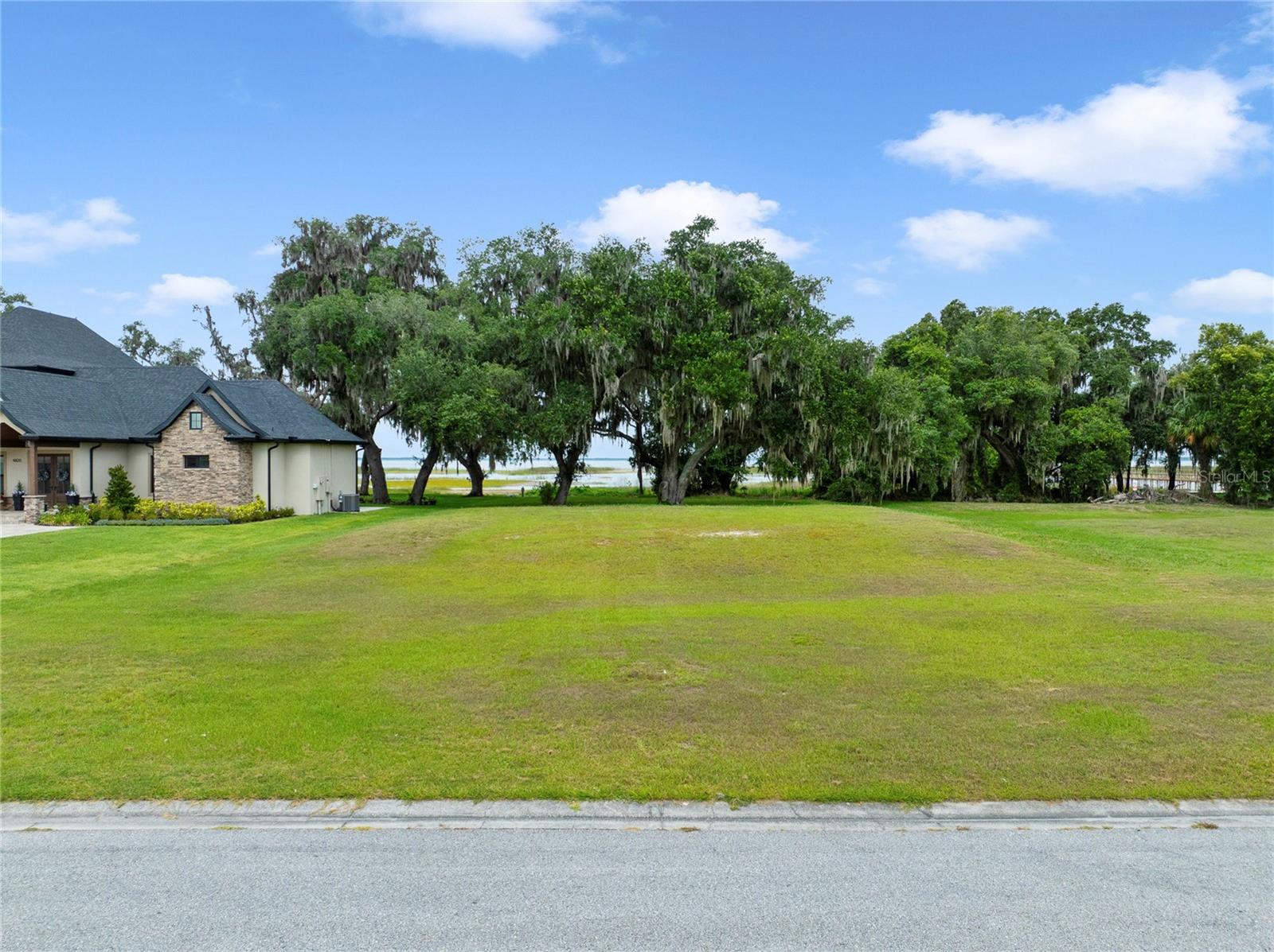 EAST LAKE RESERVE AT NARCOOSSEE UNIT 3 - Land