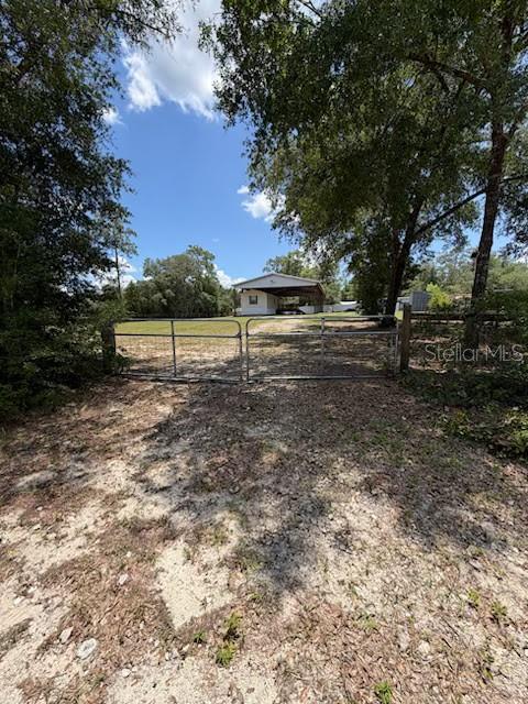 FRST LAKES PARK - Residential