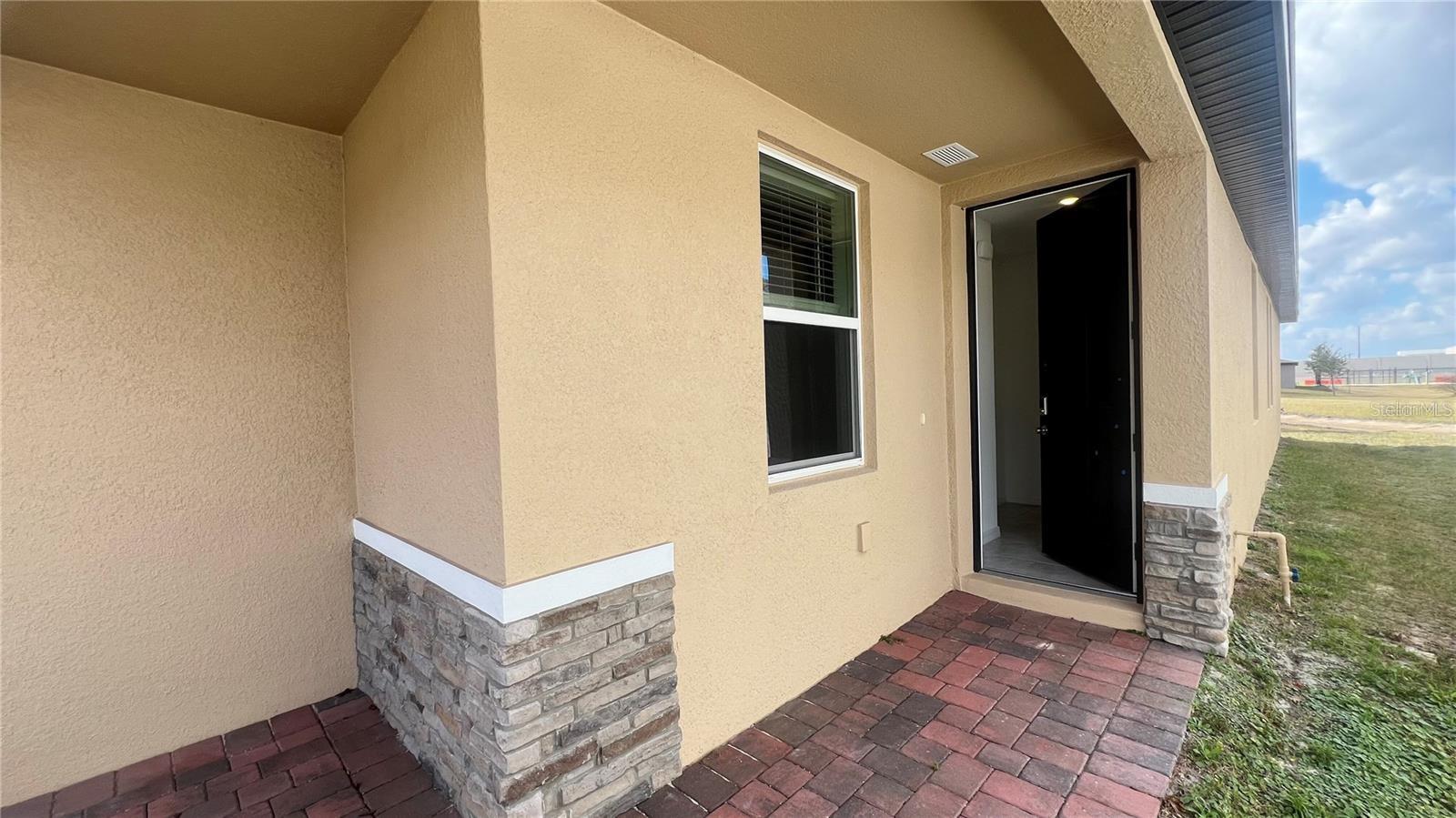 LAKE DEER ESTATES - Residential Lease