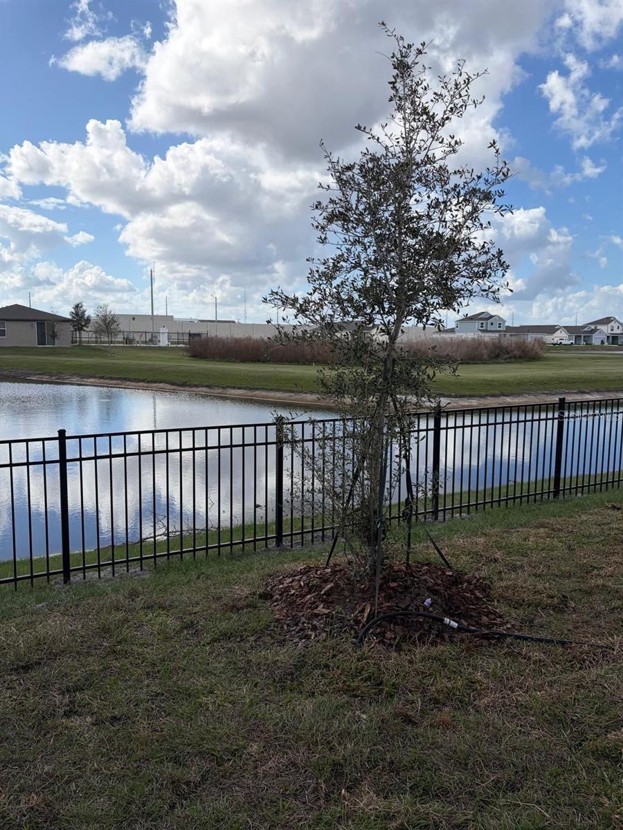 LAKE DEER ESTATES - Residential Lease