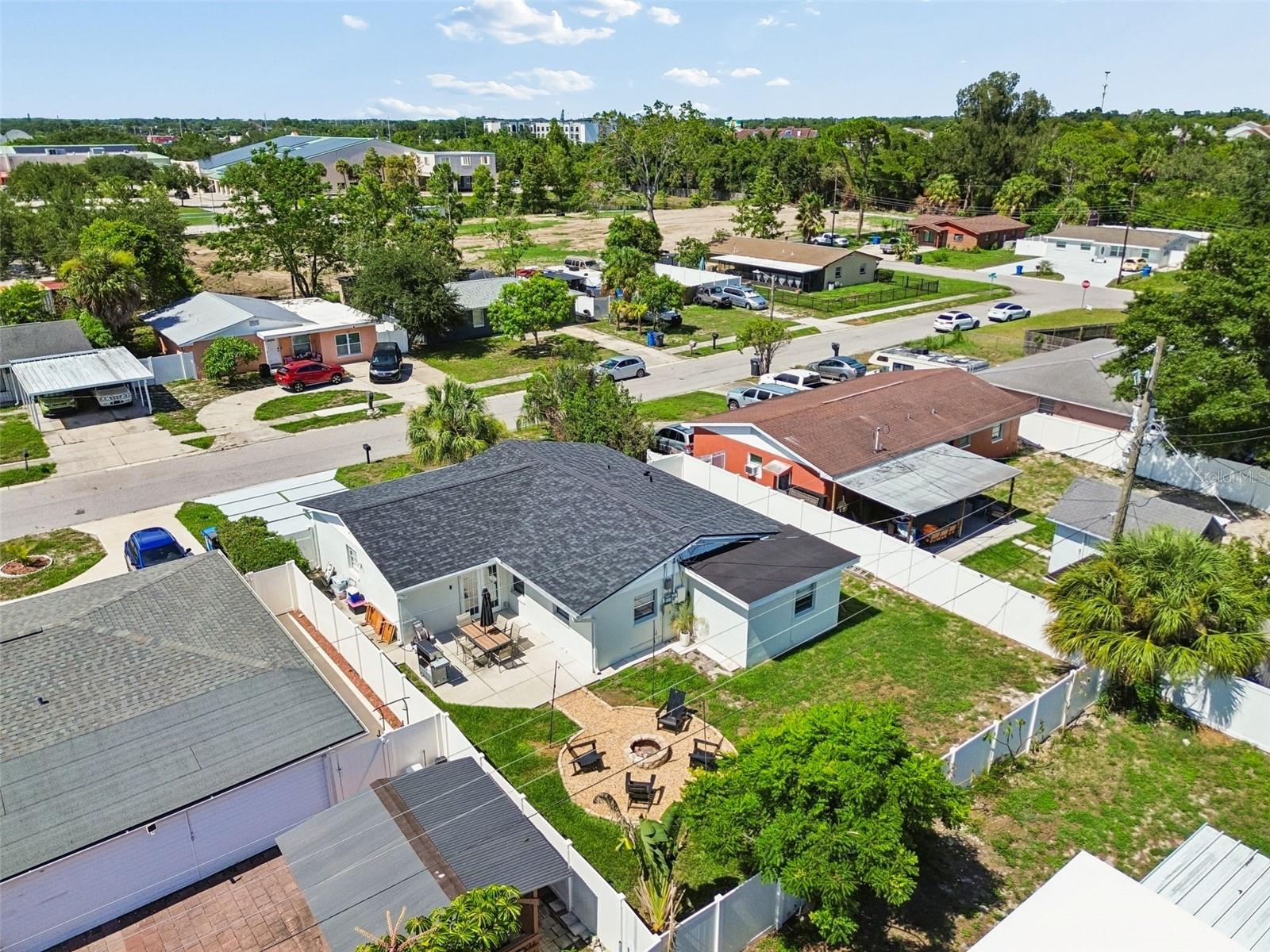 HOLLIDAY VILLAGE SEC 1 - Residential