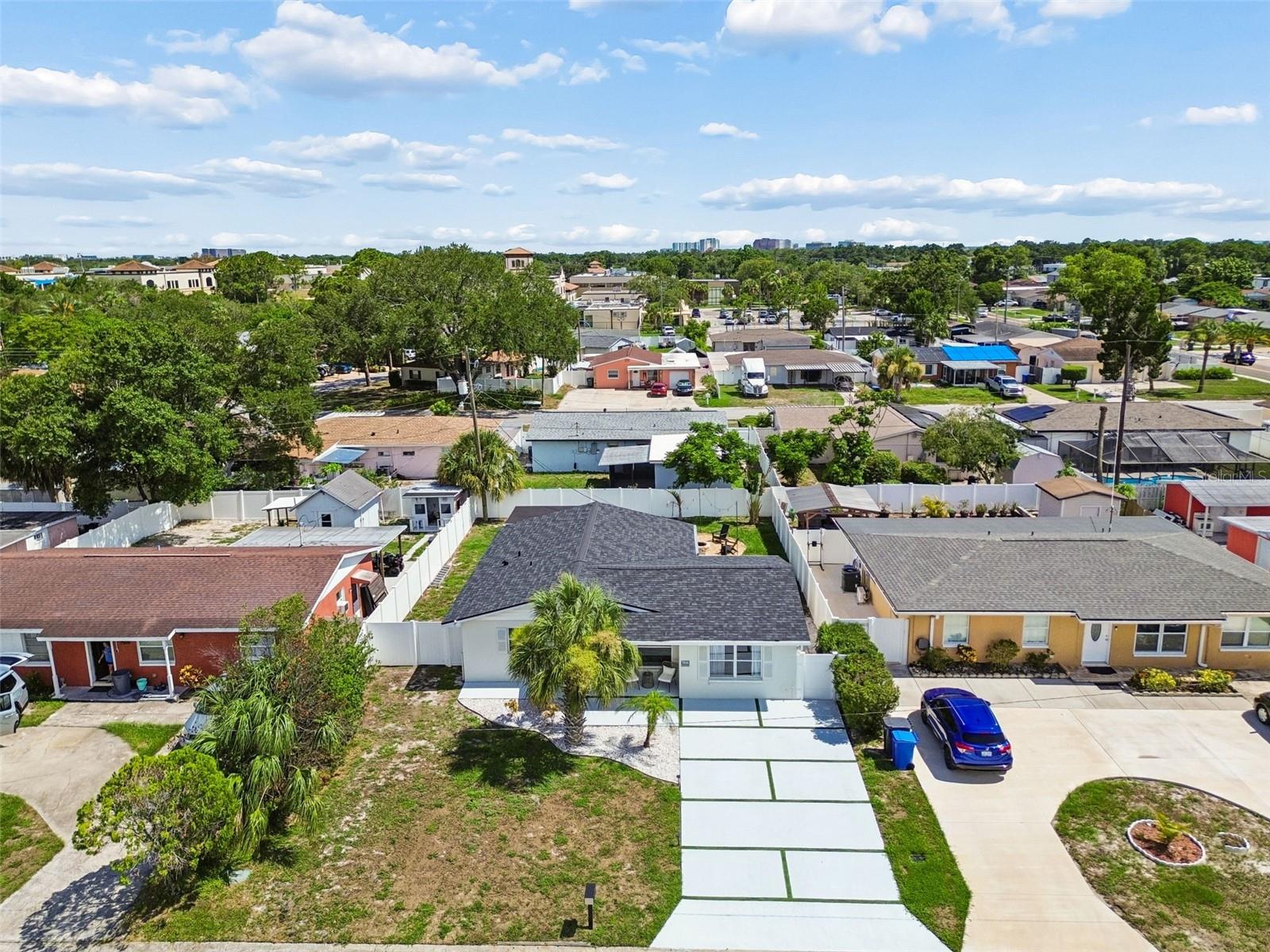 HOLLIDAY VILLAGE SEC 1 - Residential