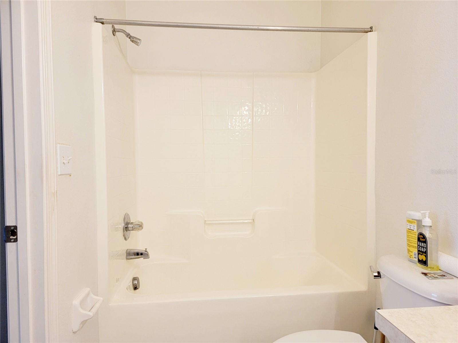 VILLAGES OF BLOOMINGDALE CONDO - Residential