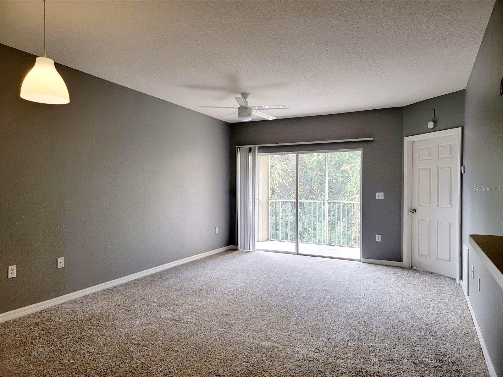 VILLAGES OF BLOOMINGDALE CONDO - Residential