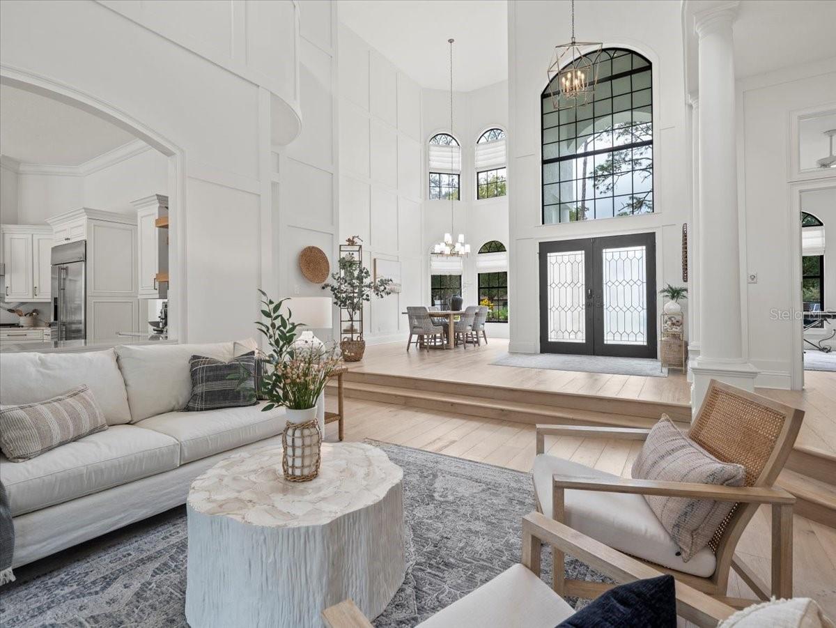 LAKESIDE POINT - Residential