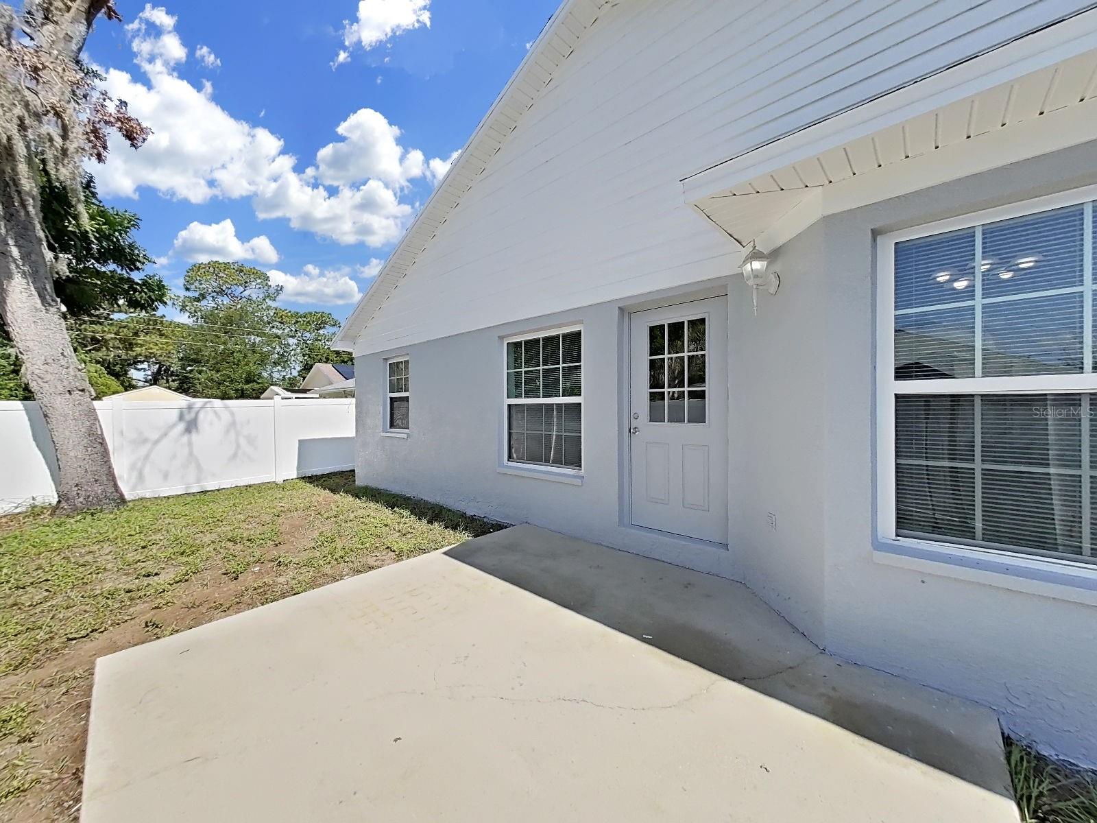 OLD GROVE - Residential