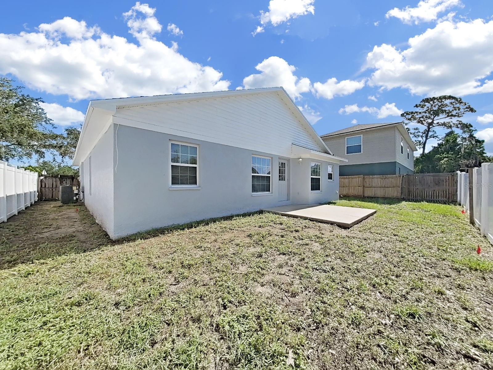 OLD GROVE - Residential