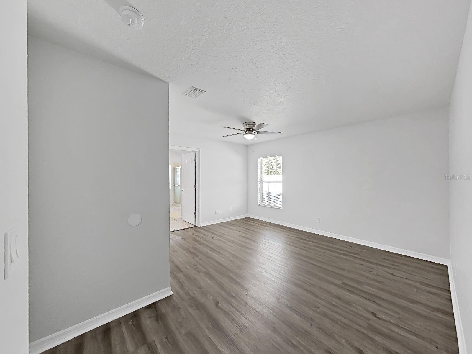 OLD GROVE - Residential