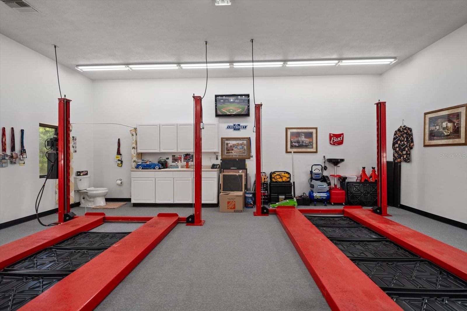 LITTLE PETE TR - Residential