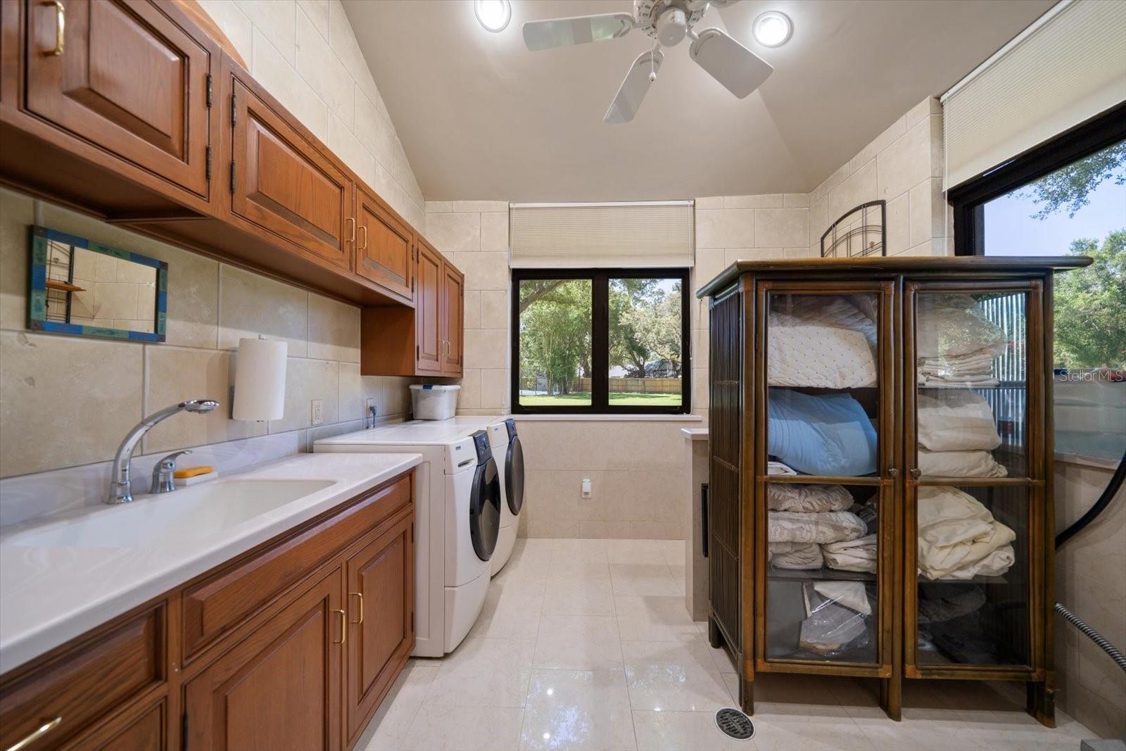 LITTLE PETE TR - Residential