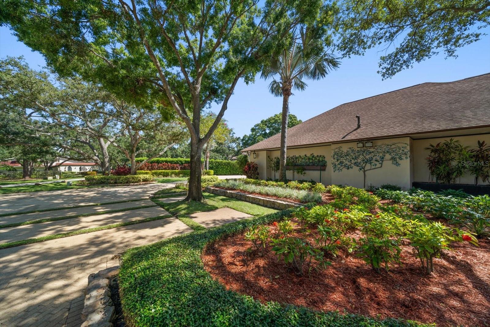 LITTLE PETE TR - Residential