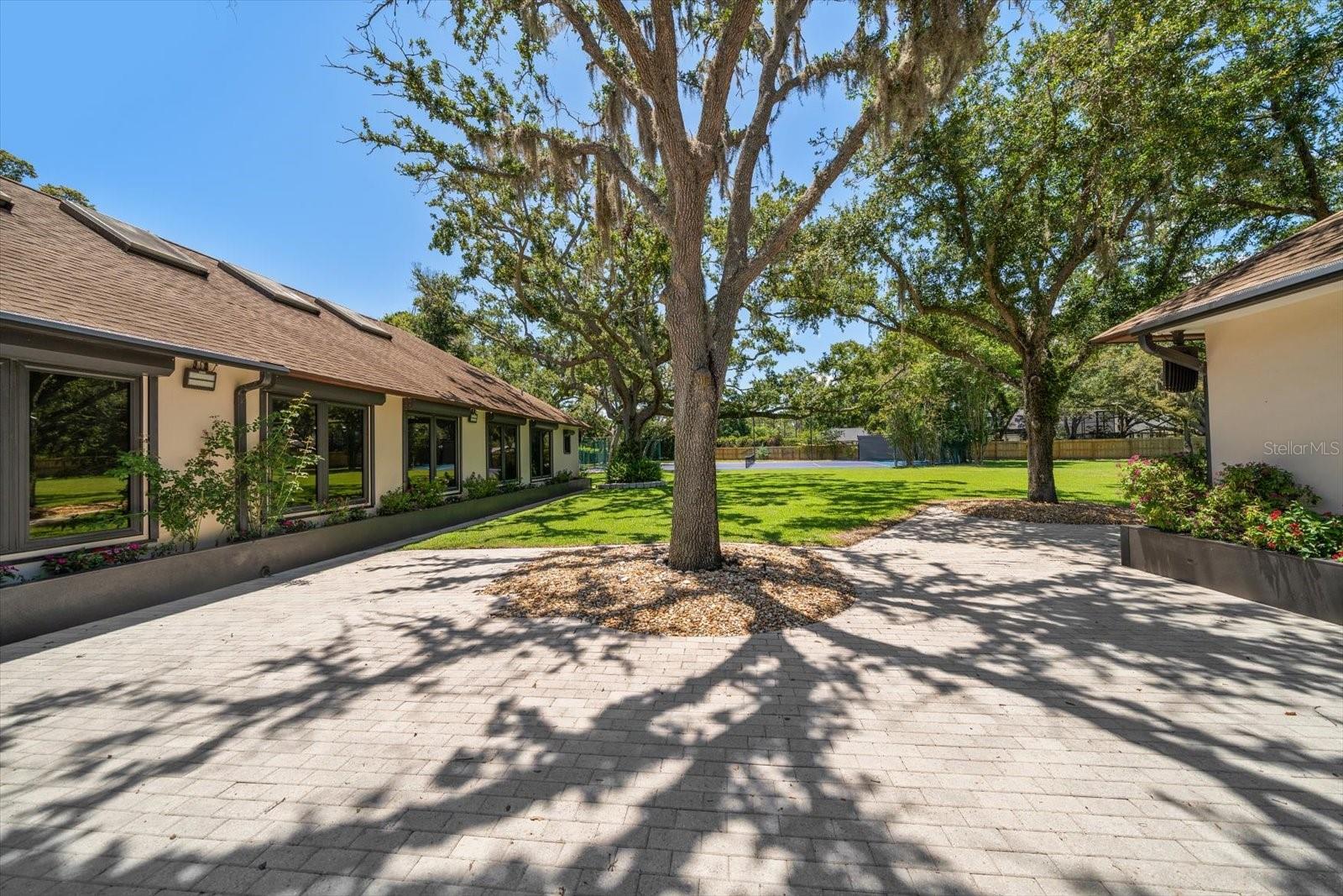 LITTLE PETE TR - Residential