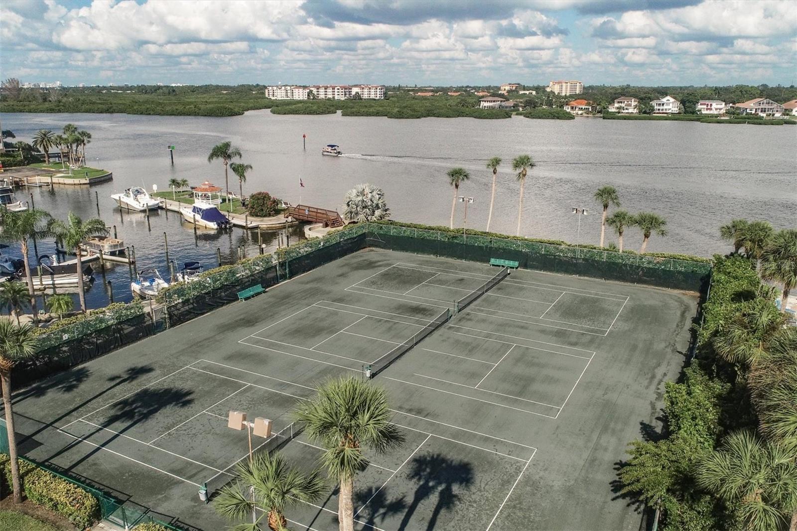 HARBOR TOWERS Y & R - Residential