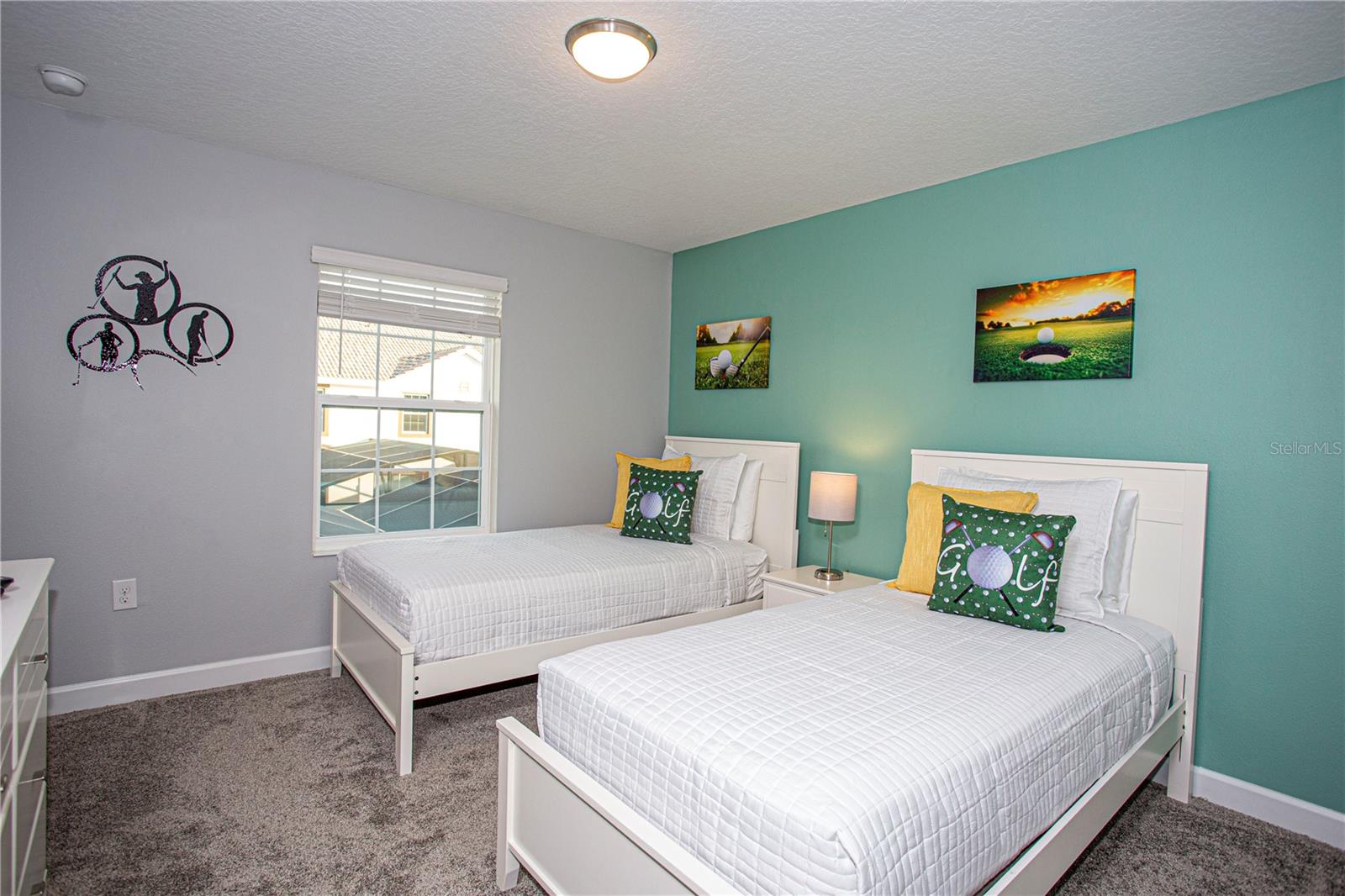 STOREY LAKE PH 3 - Residential