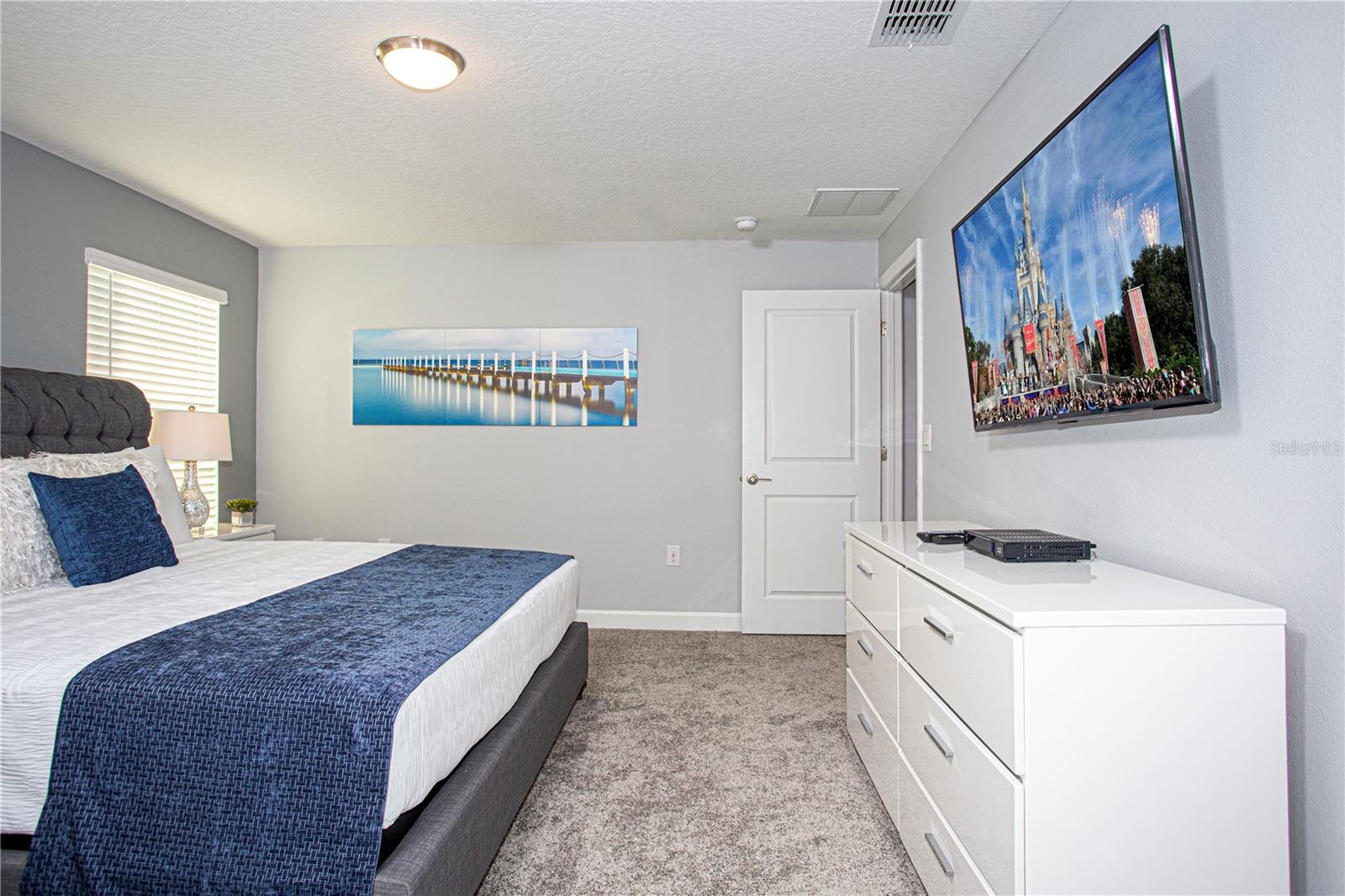 STOREY LAKE PH 3 - Residential