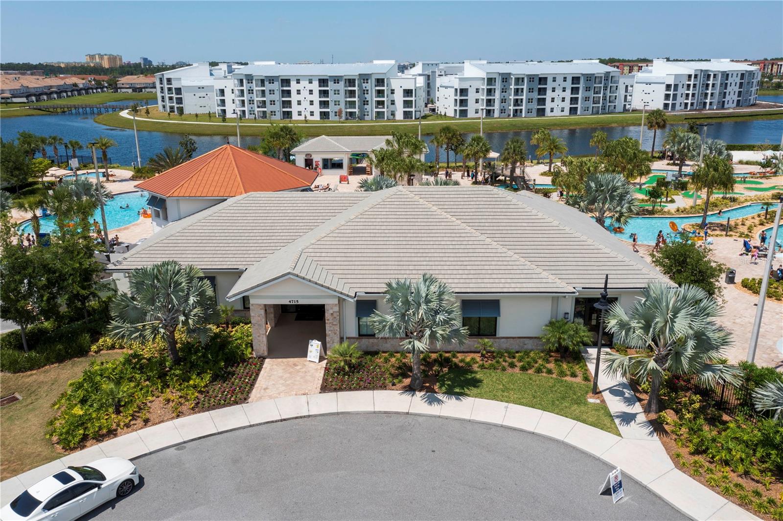 STOREY LAKE PH 3 - Residential
