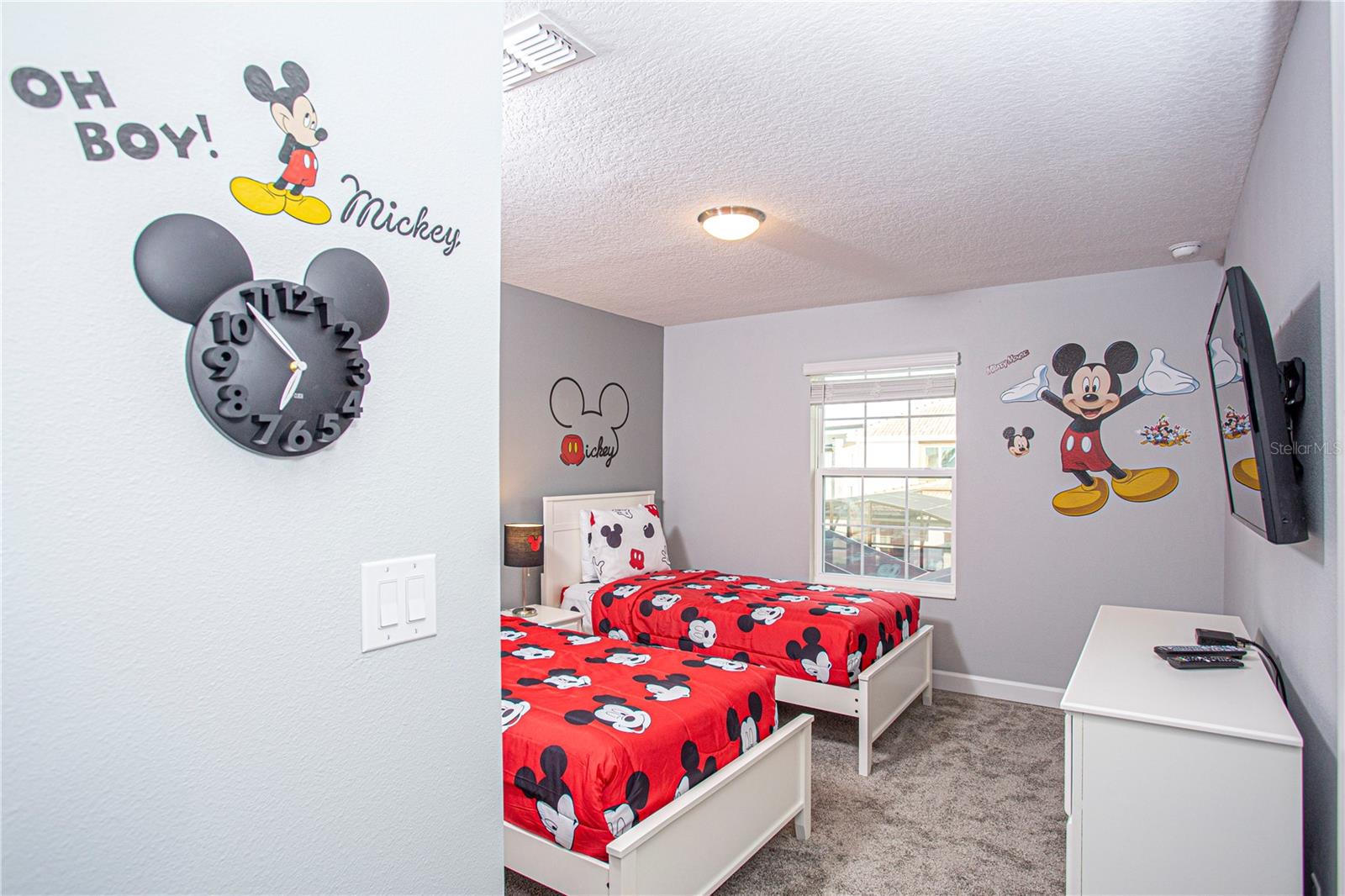 STOREY LAKE PH 3 - Residential