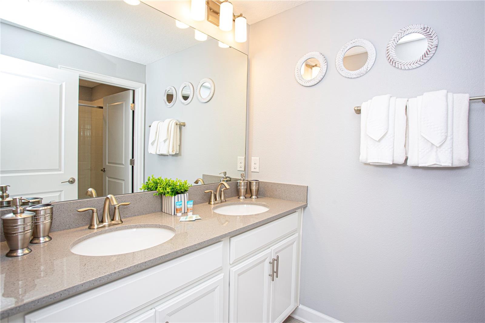 STOREY LAKE PH 3 - Residential