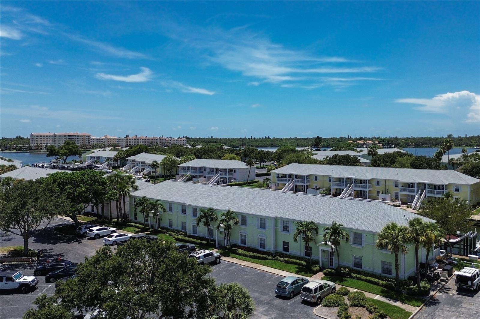 WATERSIDE AT COQUINA KEY SOUTH - Residential
