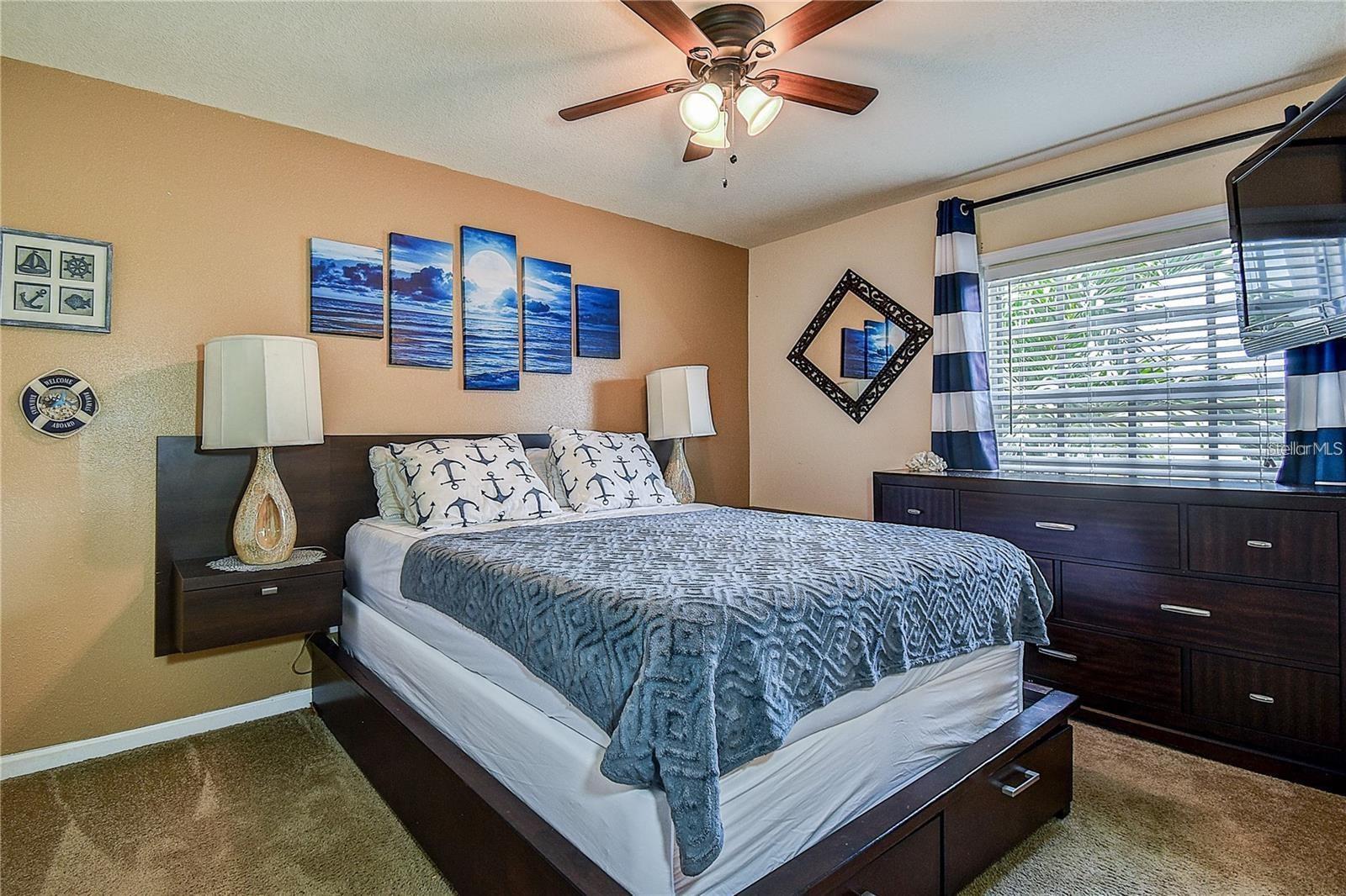 WATERSIDE AT COQUINA KEY SOUTH - Residential
