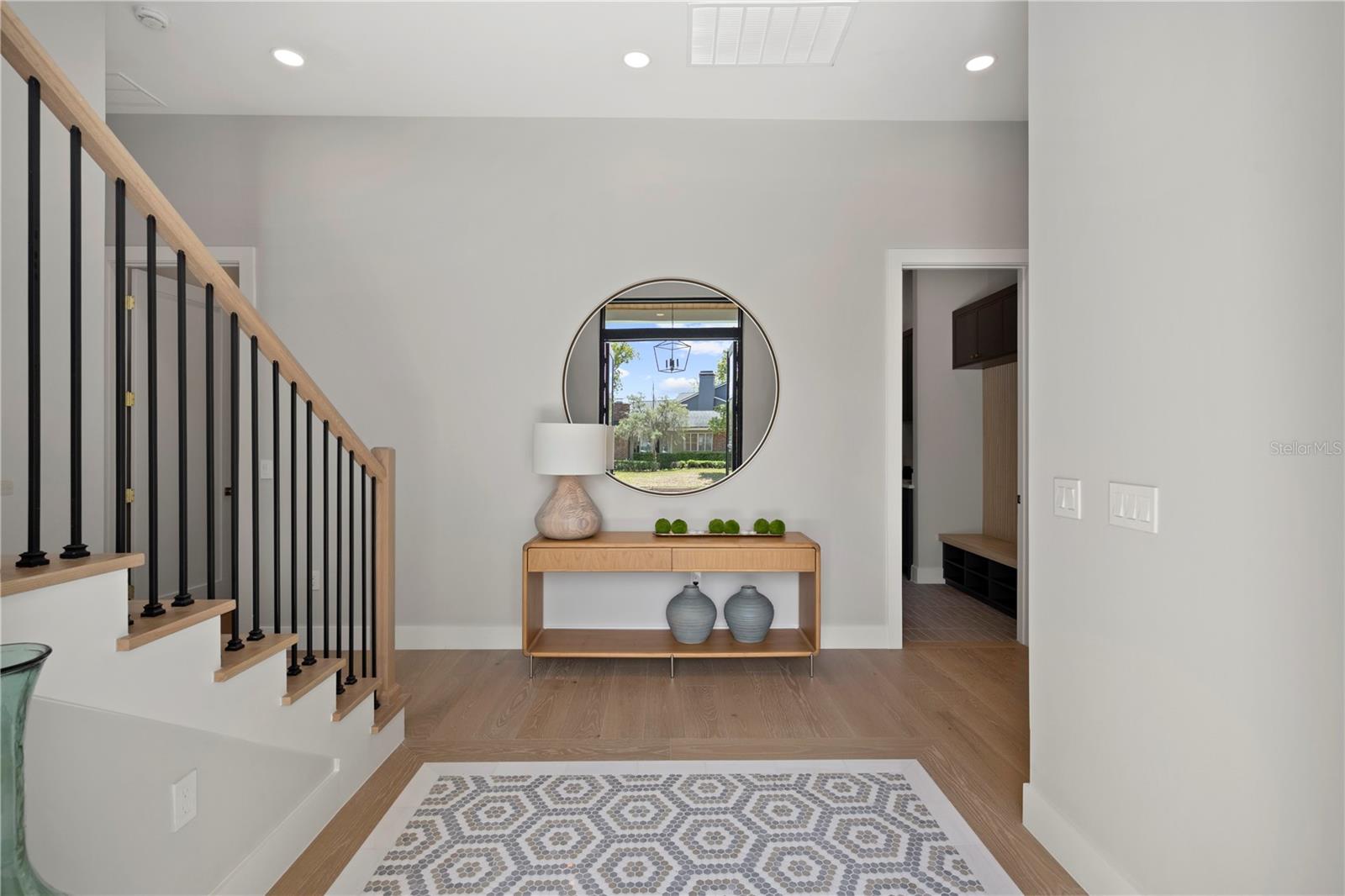 FOREST HILLS - Residential